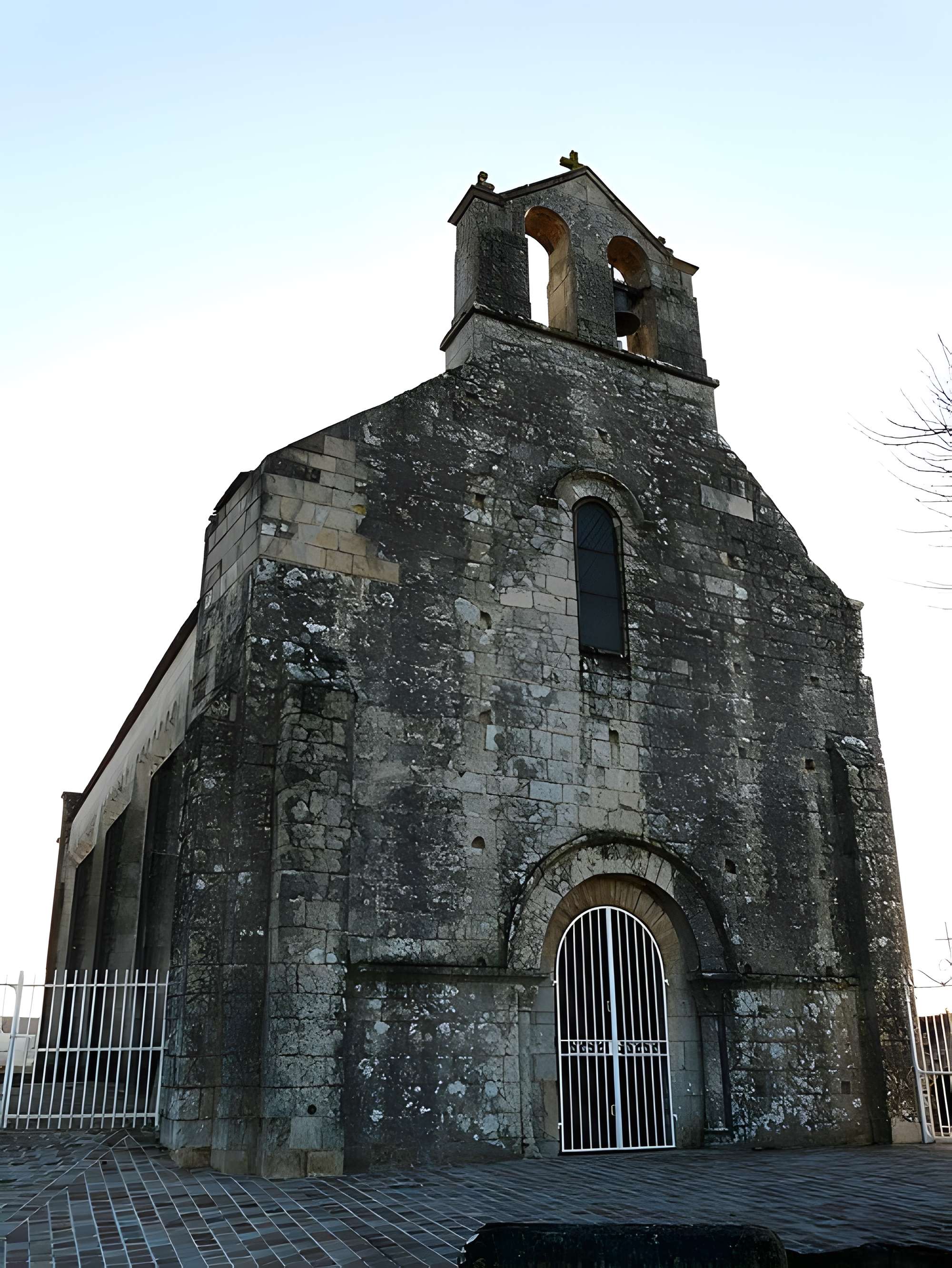 Église Saint-Pierre de Saint-Pierre-d'Exideuil