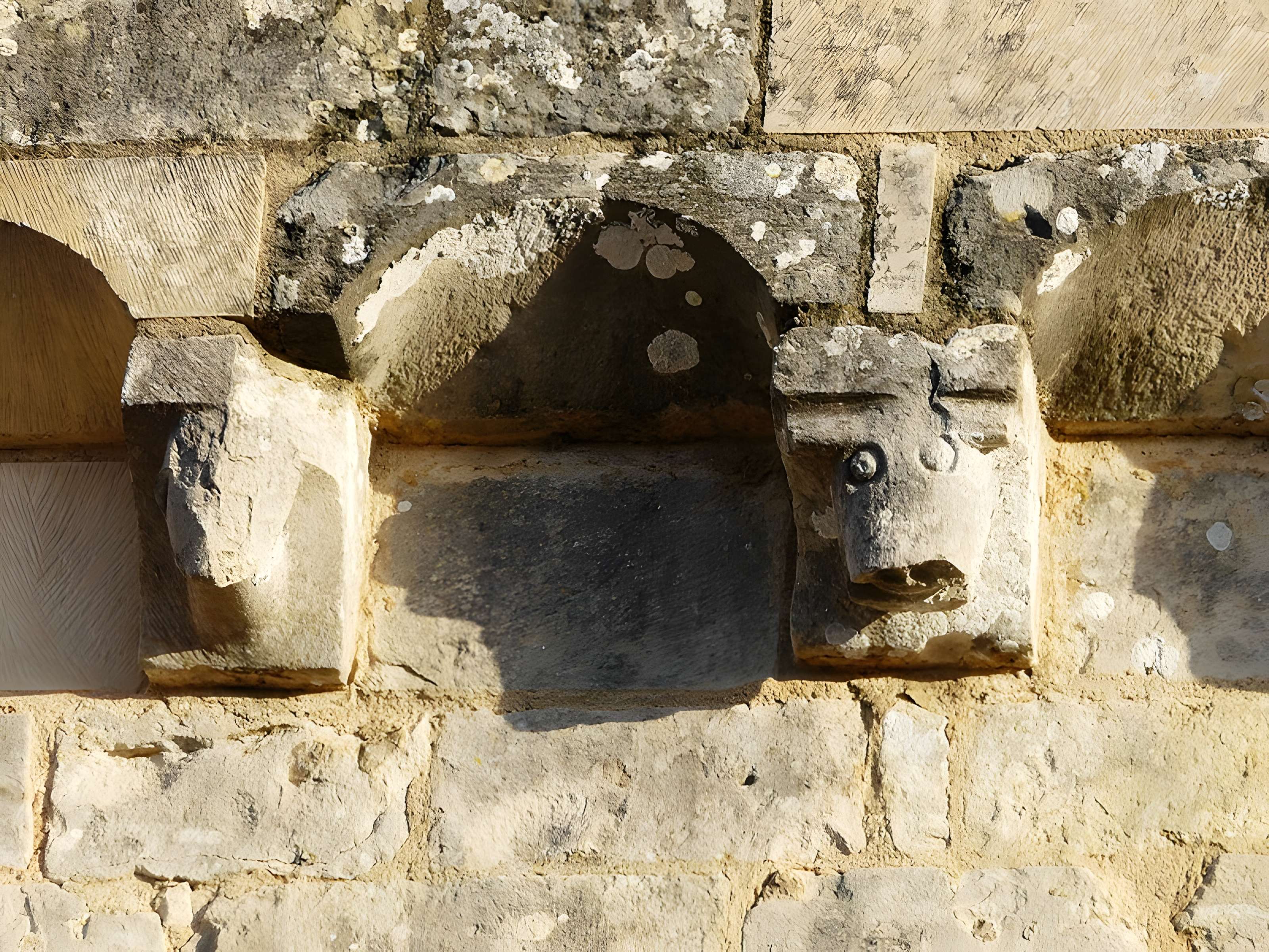 Église Saint-Pierre de Saint-Pierre-d'Exideuil
