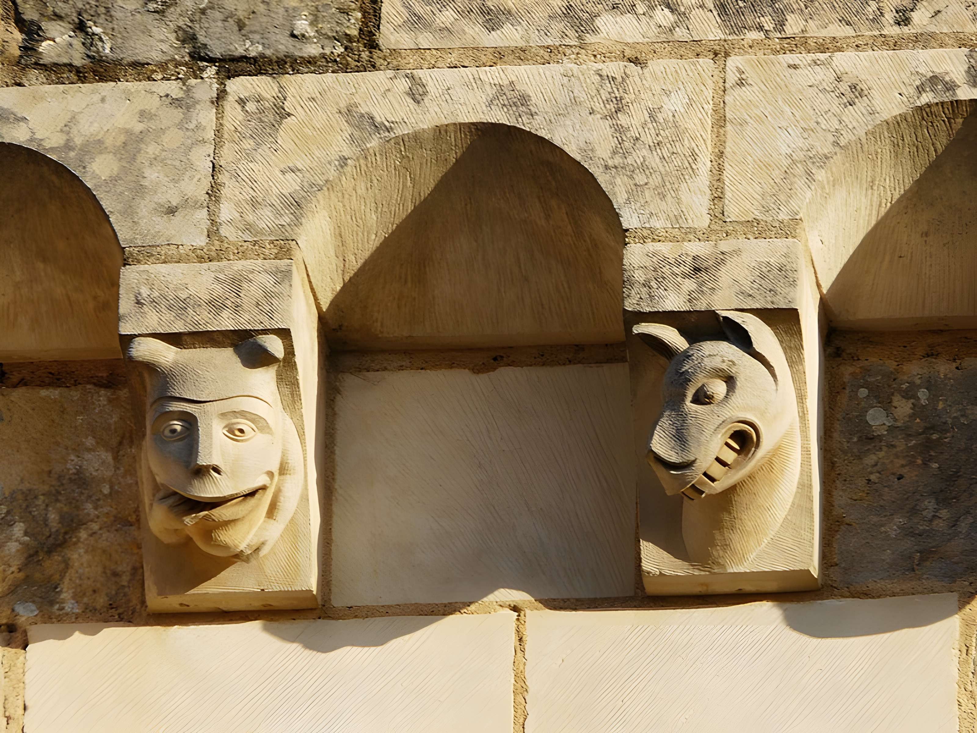Église Saint-Pierre de Saint-Pierre-d'Exideuil