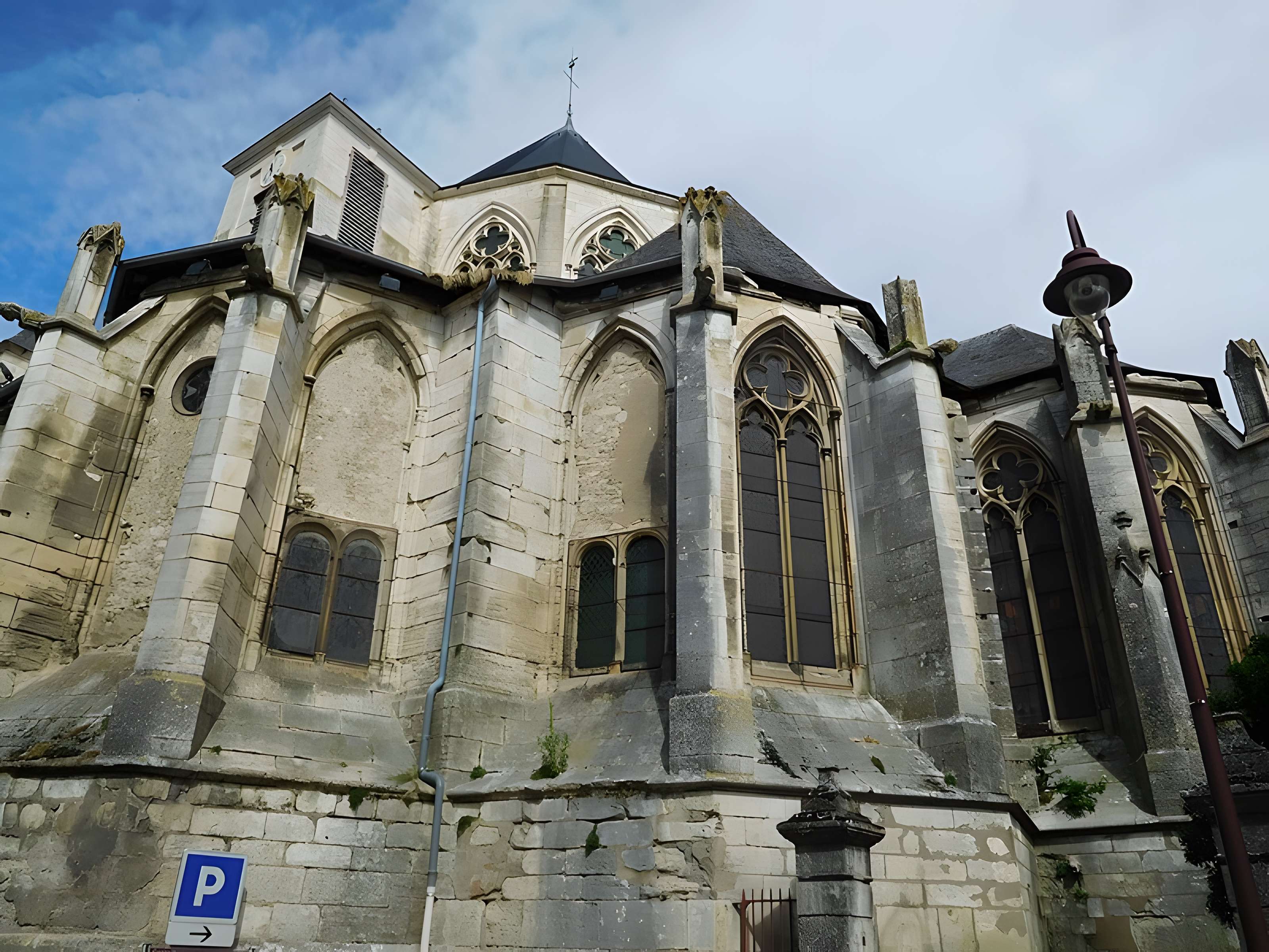 Église Saint-Pierre de Saint-Satur