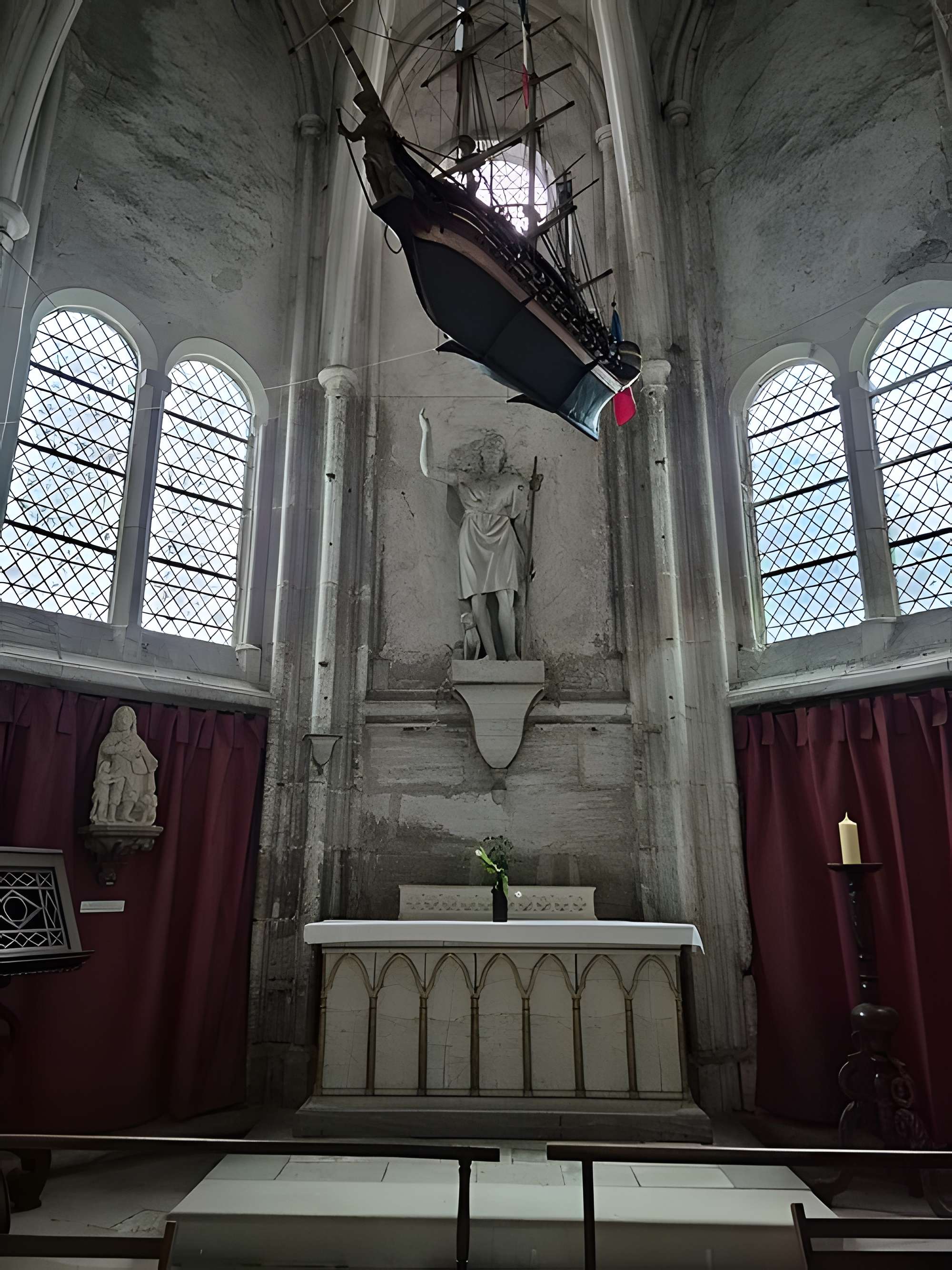 Église Saint-Pierre de Saint-Satur