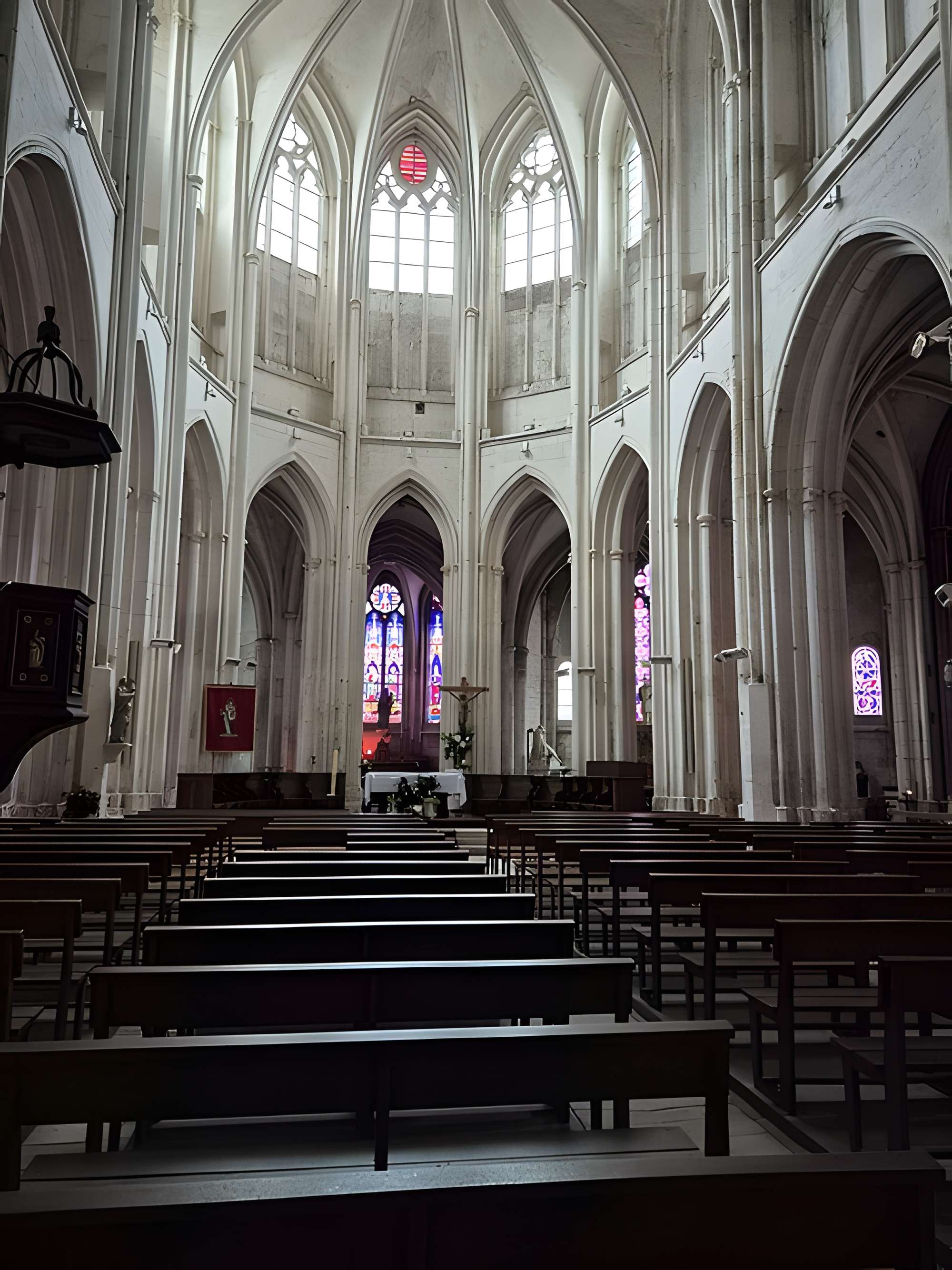 Église Saint-Pierre de Saint-Satur