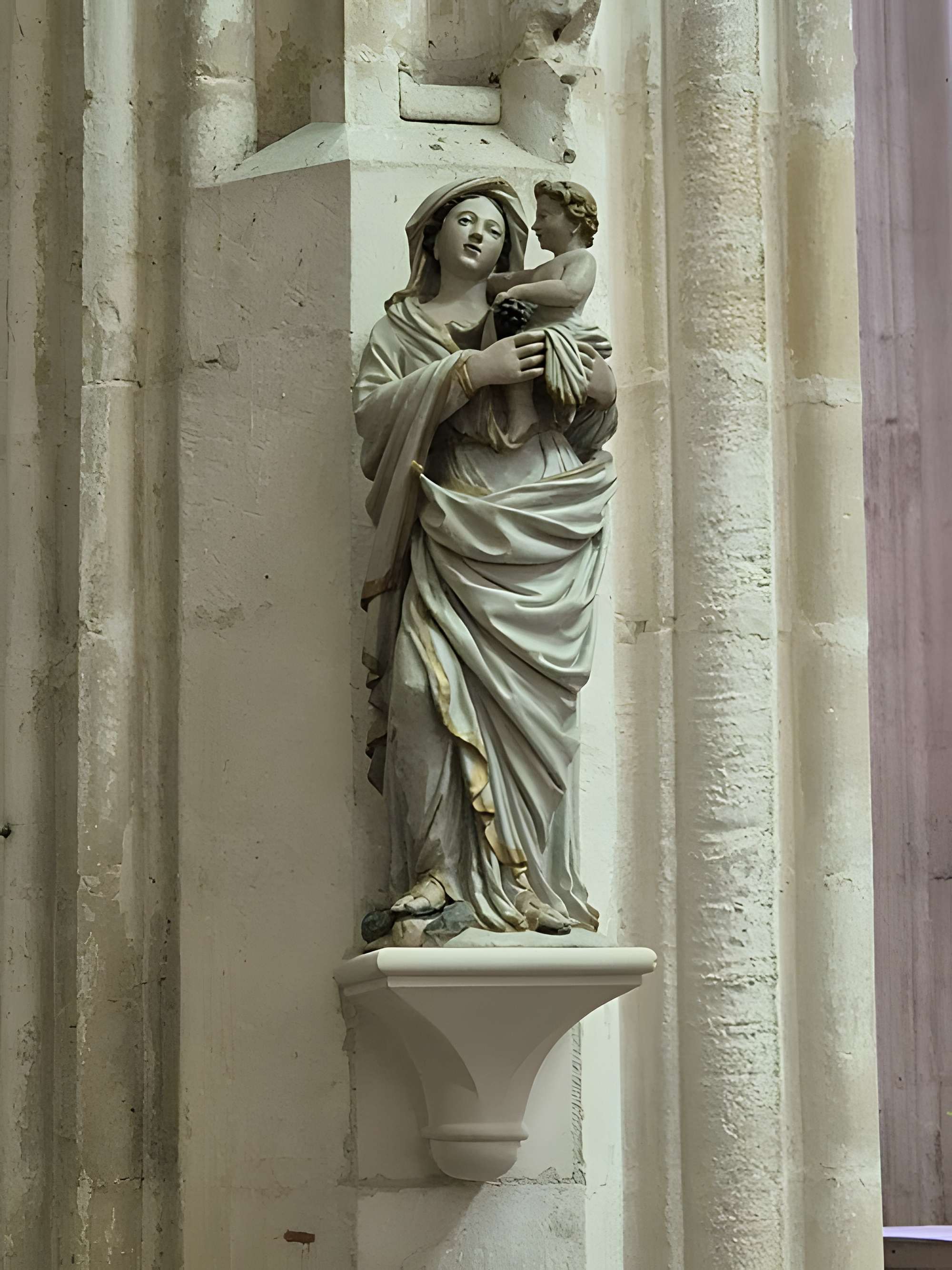 Église Saint-Pierre de Saint-Satur