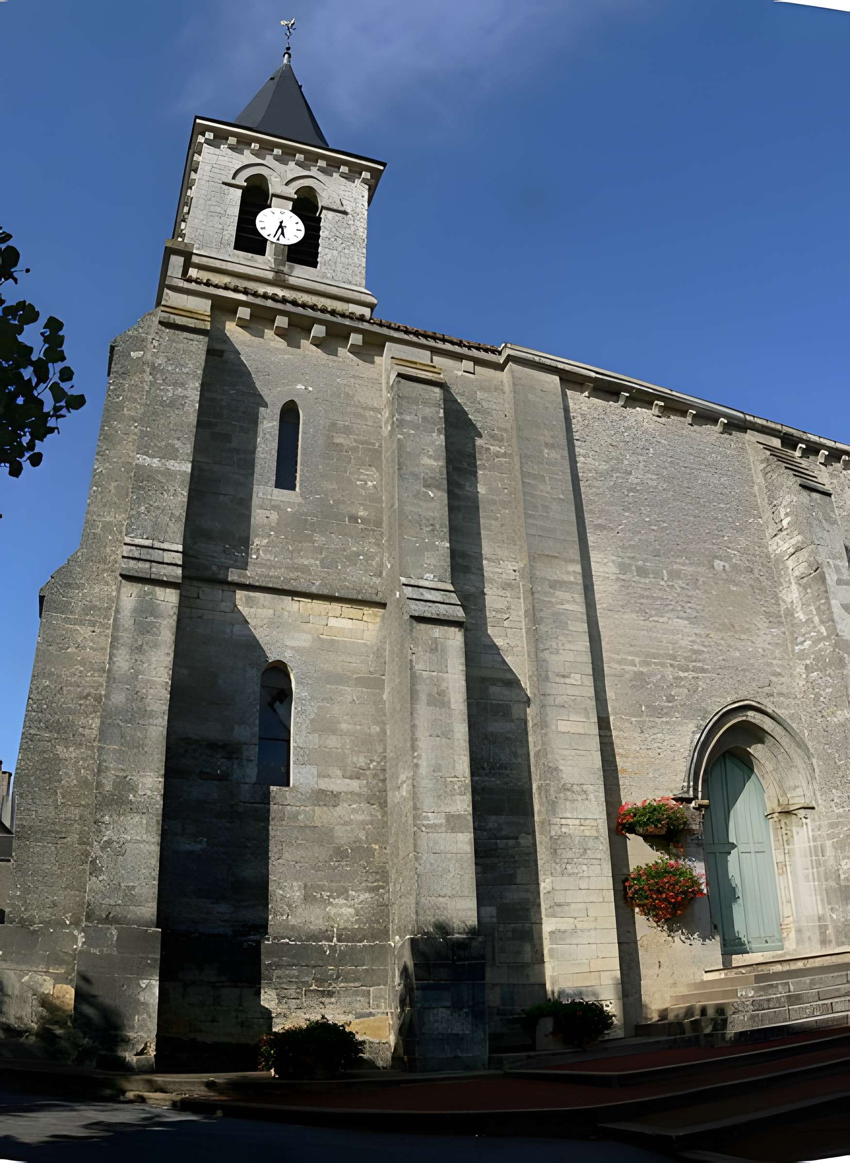 Église Saint-Pierre de Sanxay 