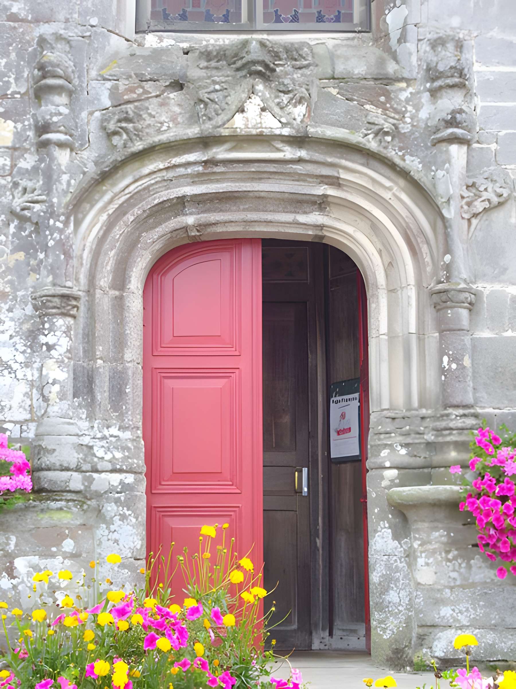 Église Saint-Pierre de Sérent