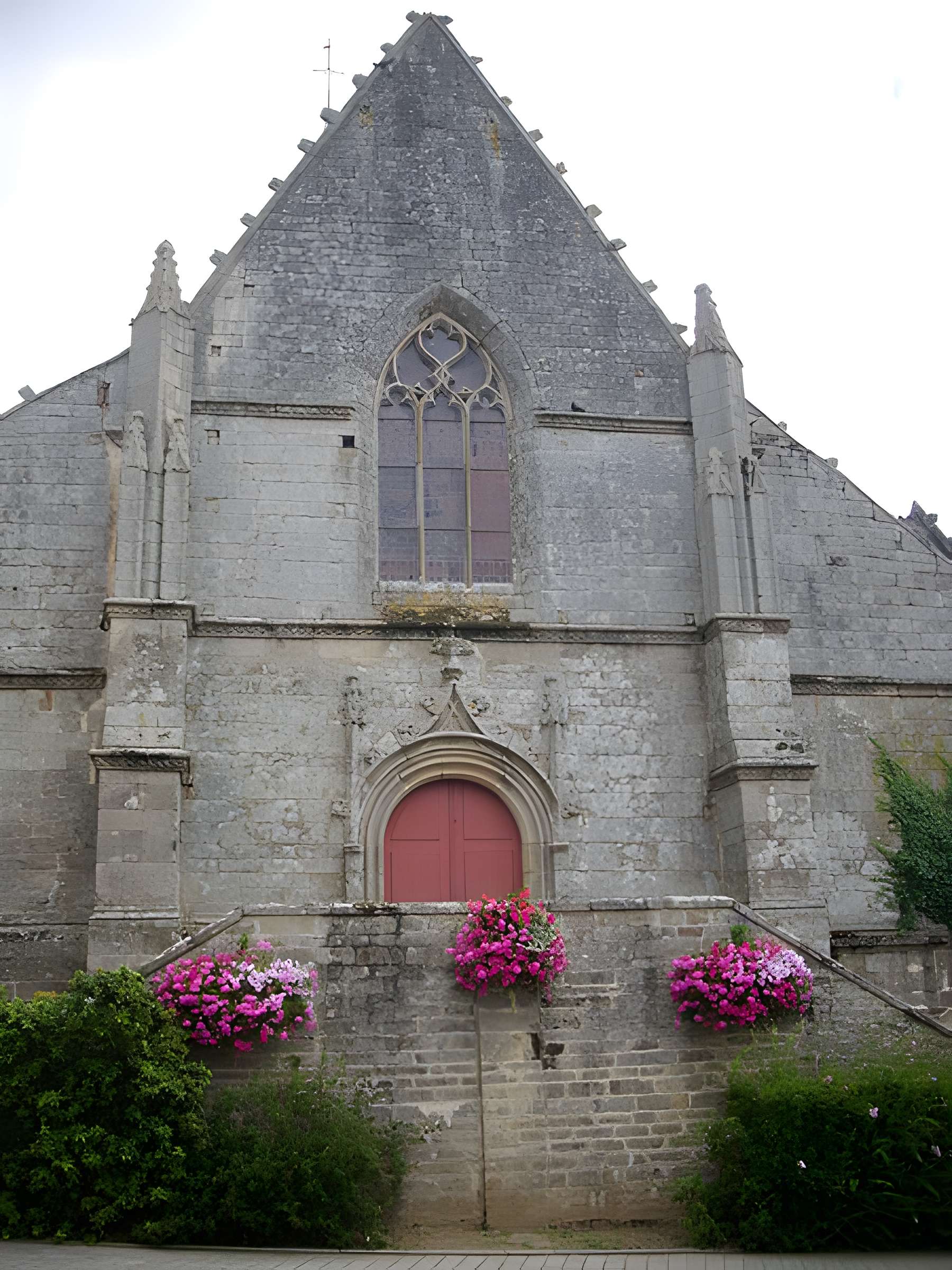 Église Saint-Pierre de Sérent