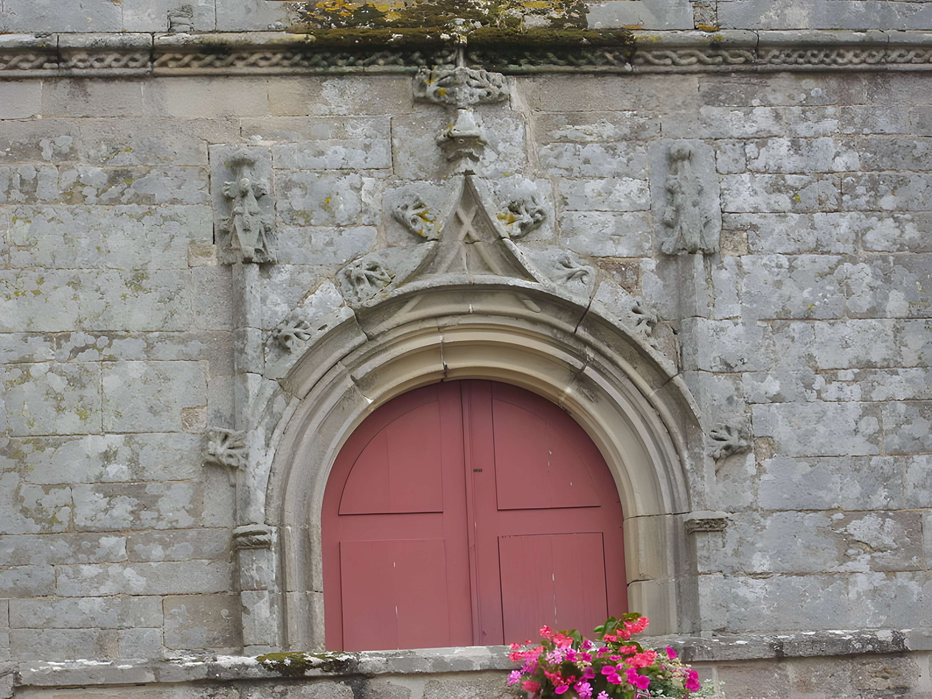 Église Saint-Pierre de Sérent