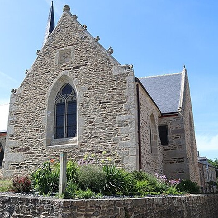 Photo de Église Saint-Pierre de Taden