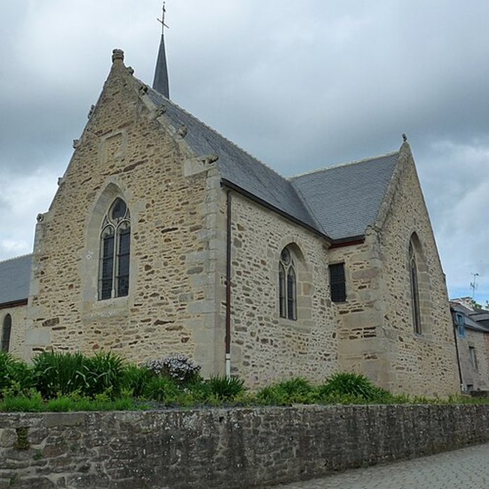 Photo de Église Saint-Pierre de Taden