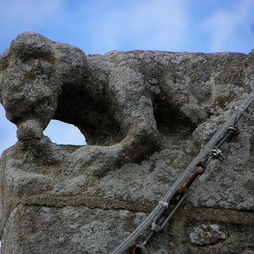 Église Saint-Pierre de Taden