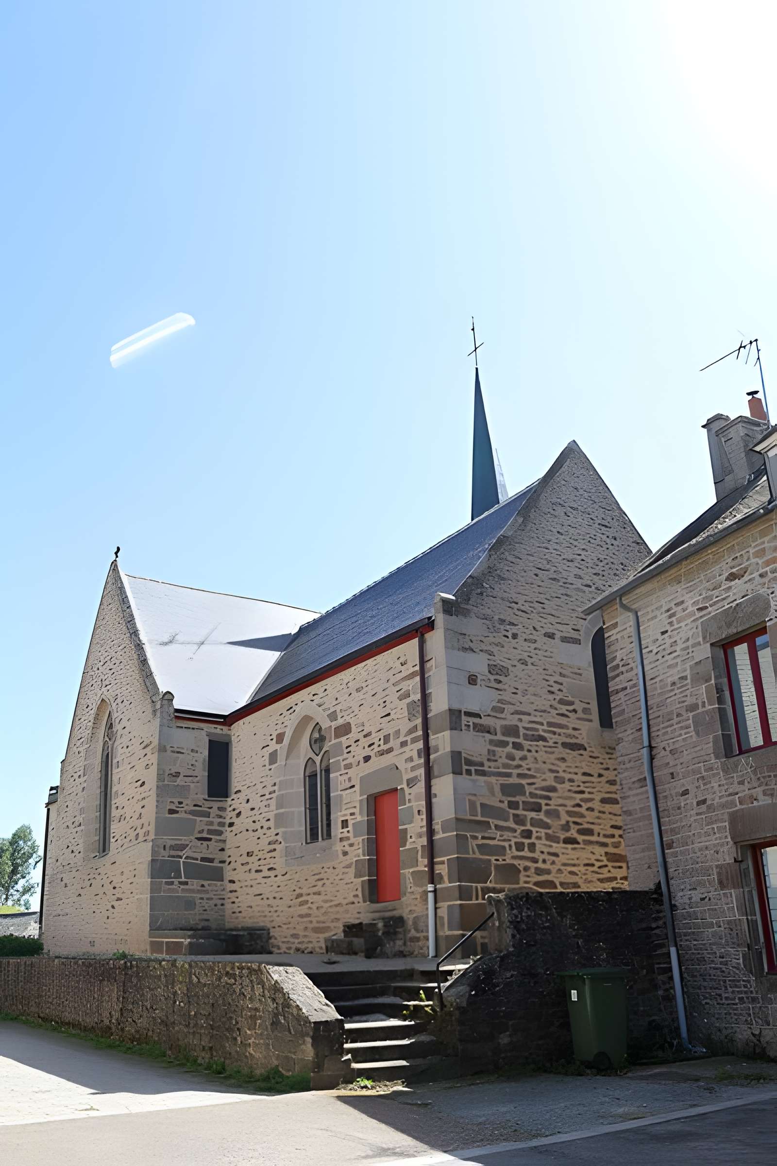 Église Saint-Pierre de Taden