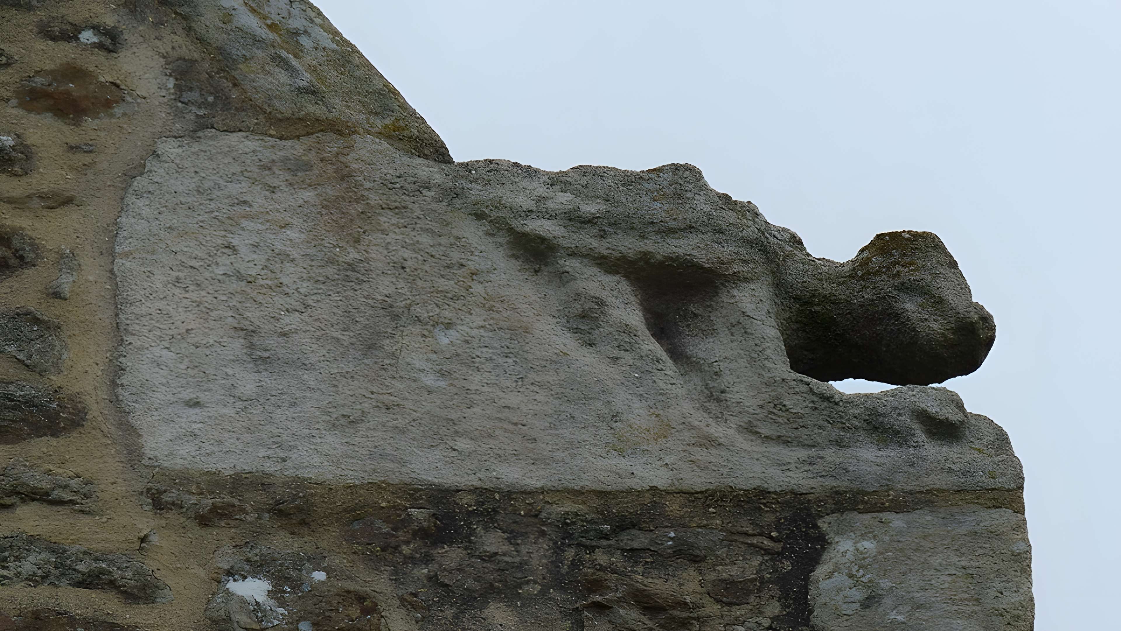 Église Saint-Pierre de Taden