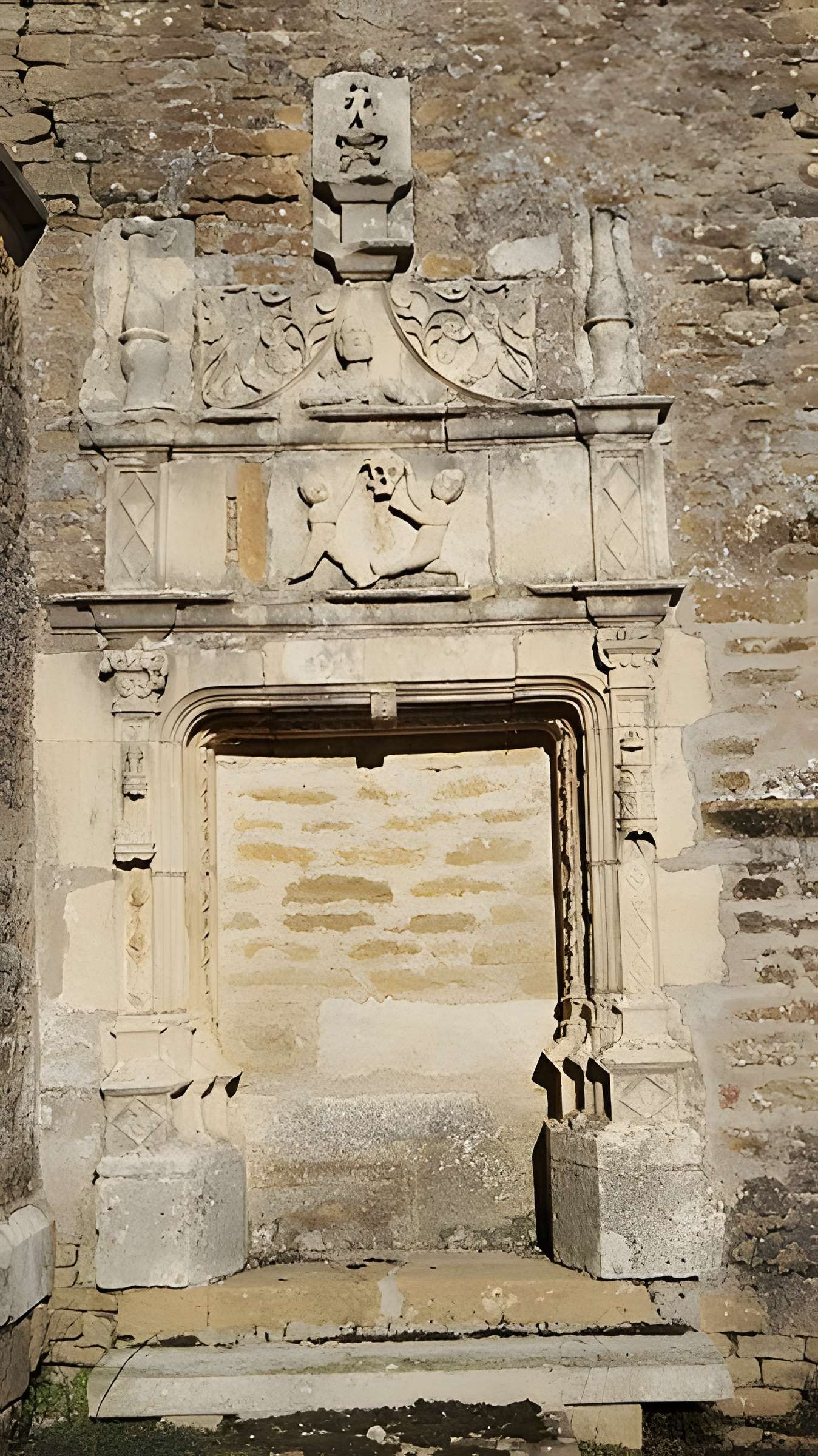 Église Saint-Pierre de Talcy