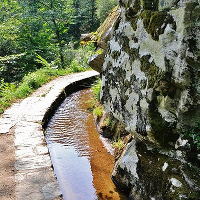 Photo de Canal des moines dAubazine