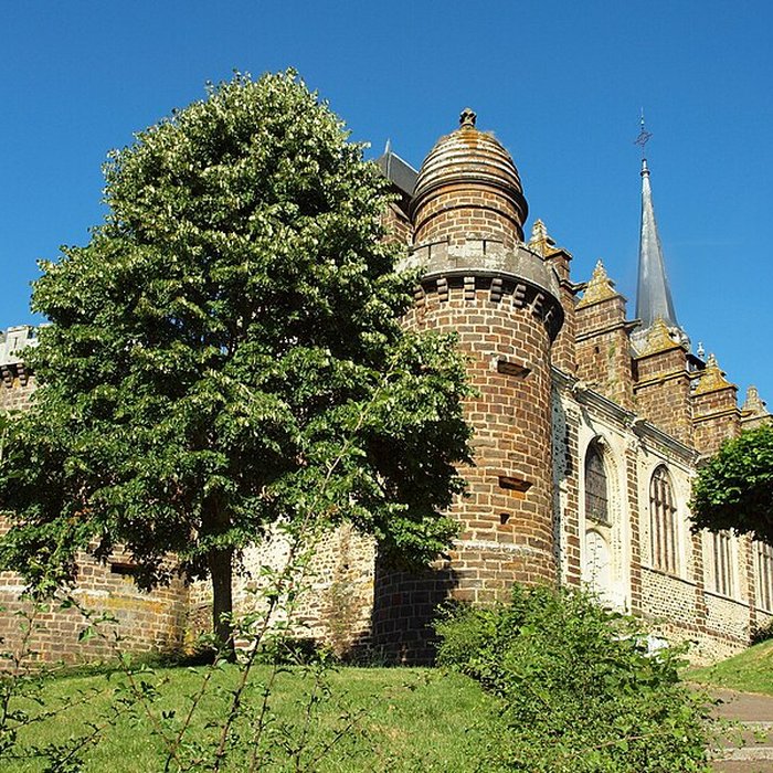 Photo de Église Saint-Pierre de Toucy
