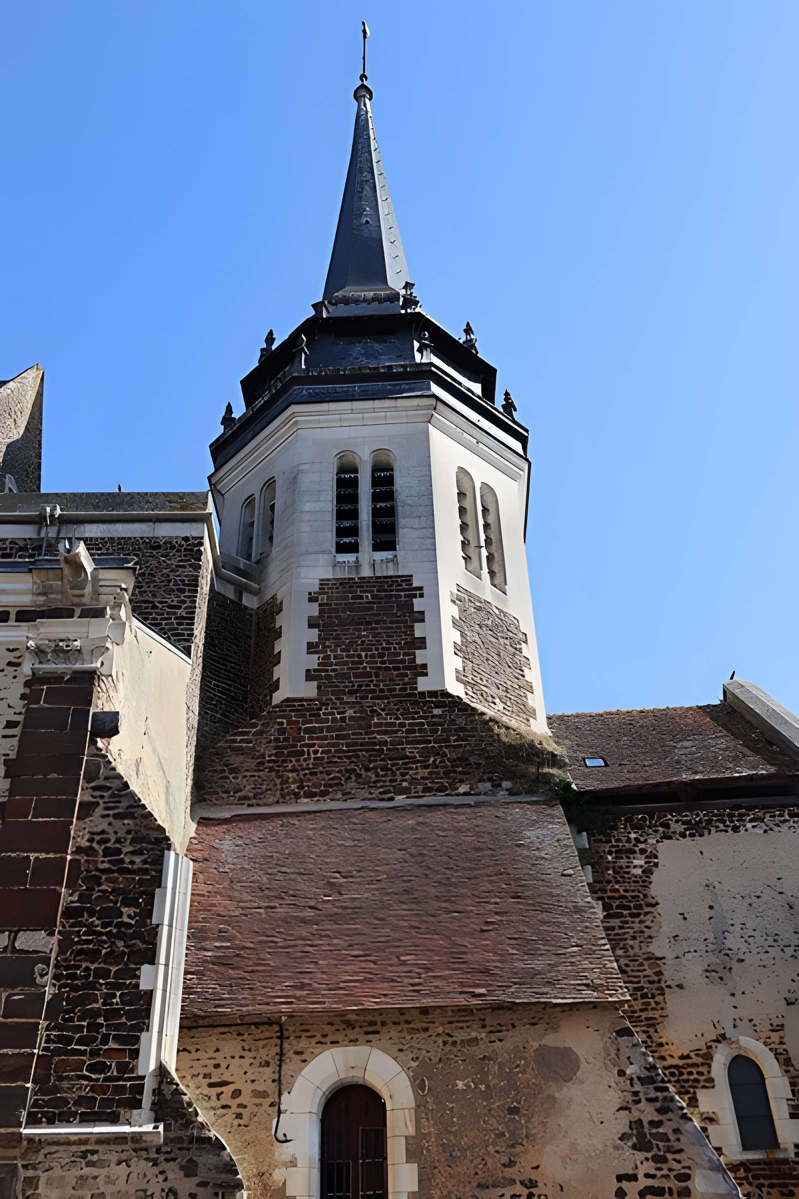 Église Saint-Pierre de Toucy