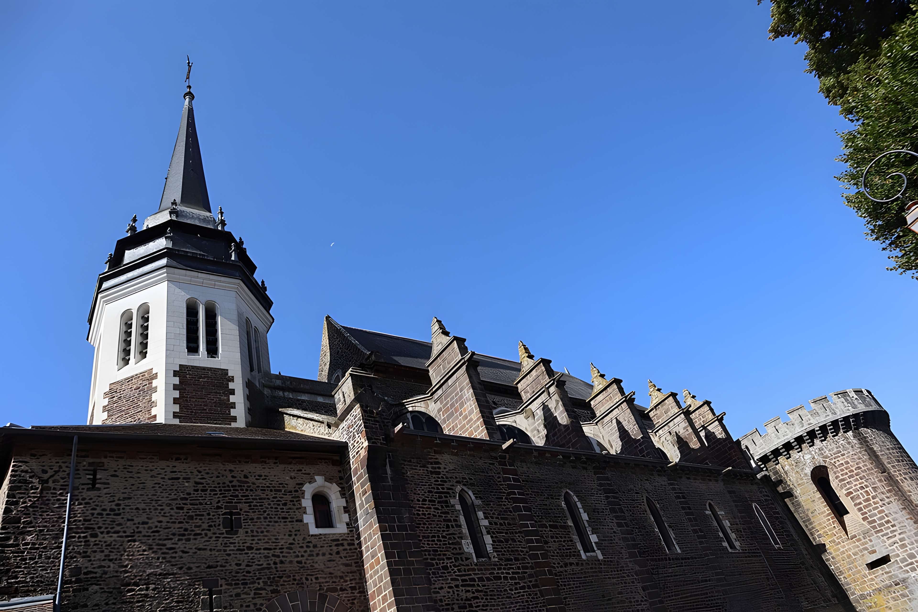 Église Saint-Pierre de Toucy