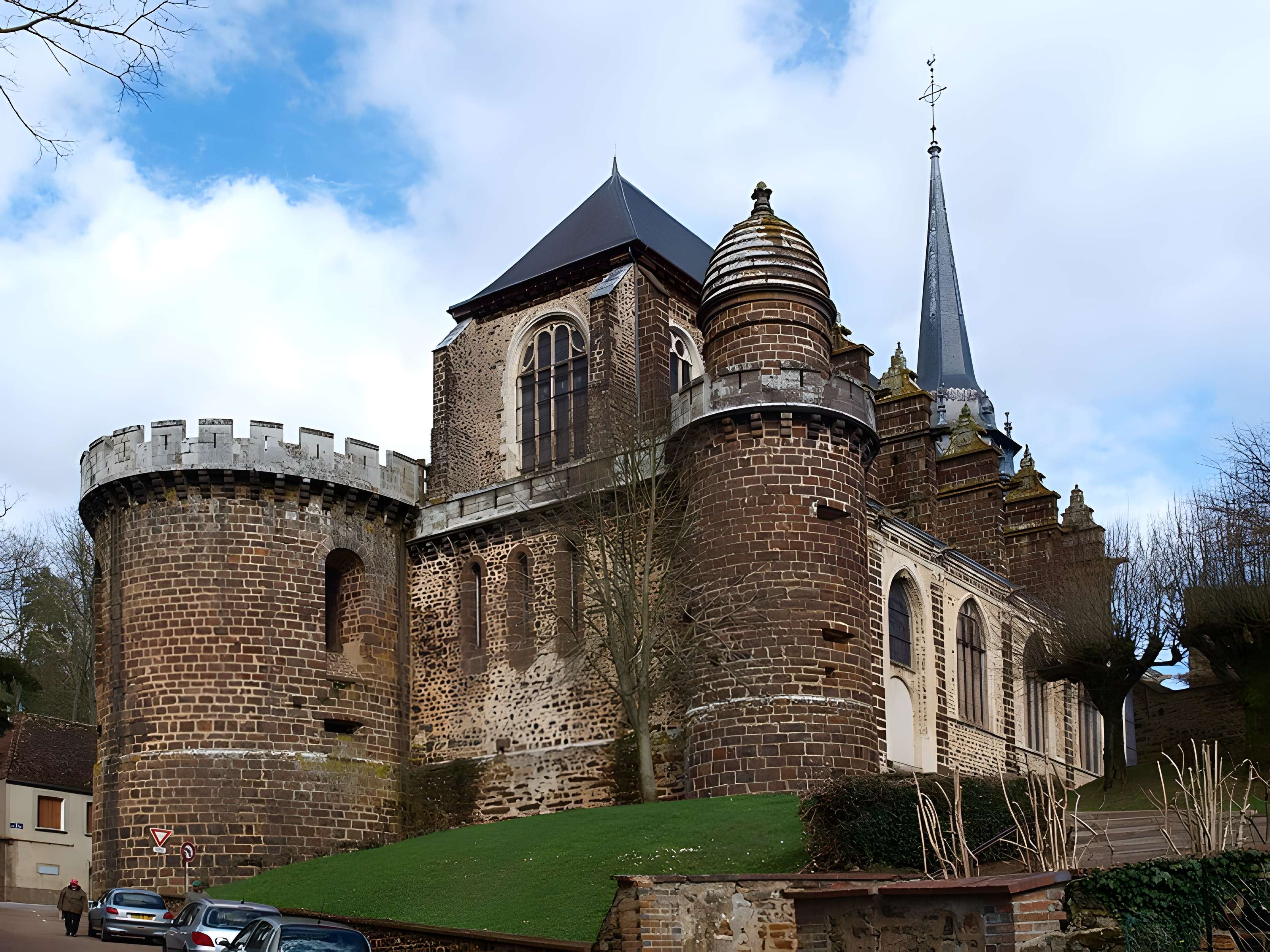 Église Saint-Pierre de Toucy