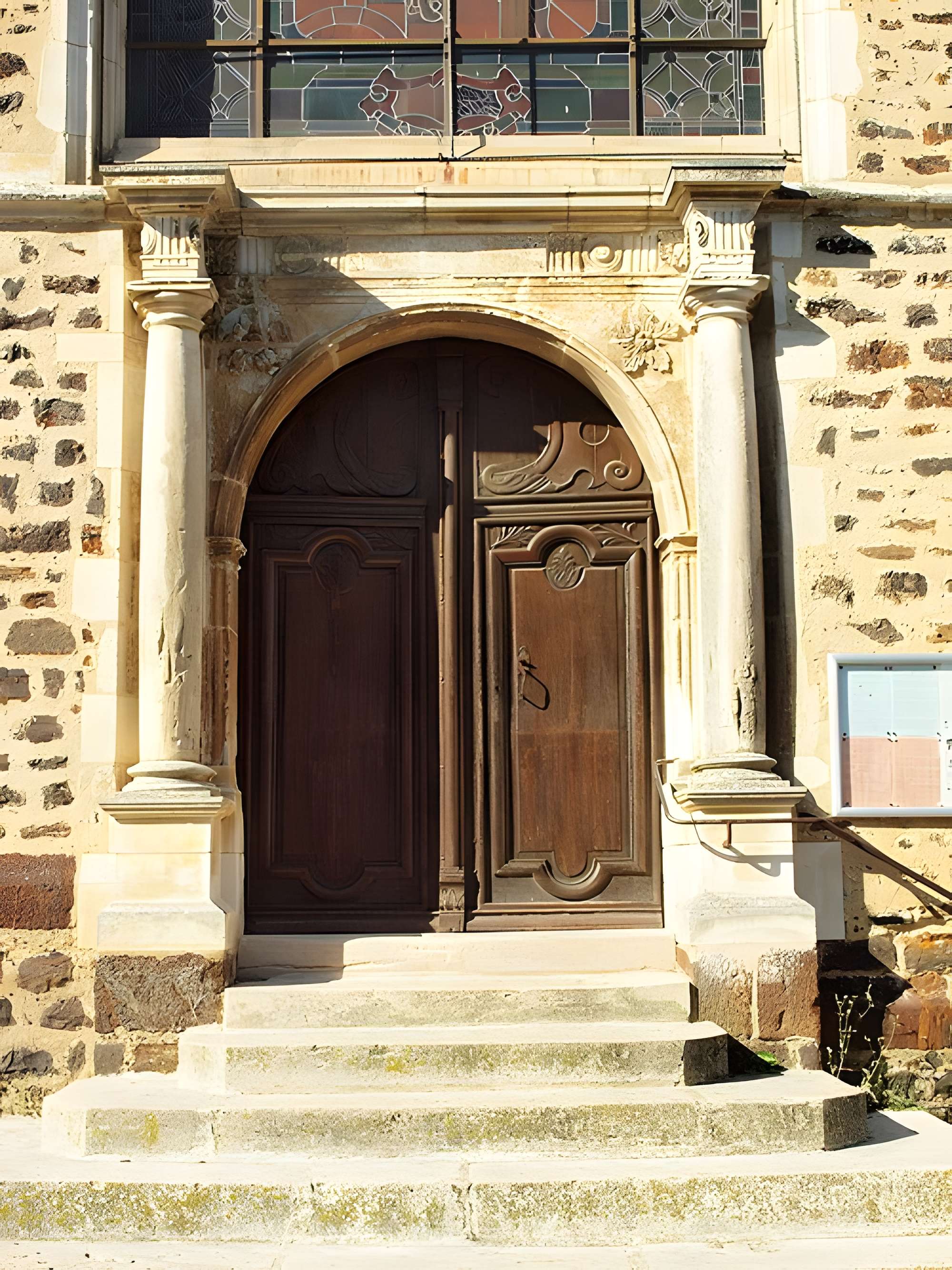 Église Saint-Pierre de Toucy