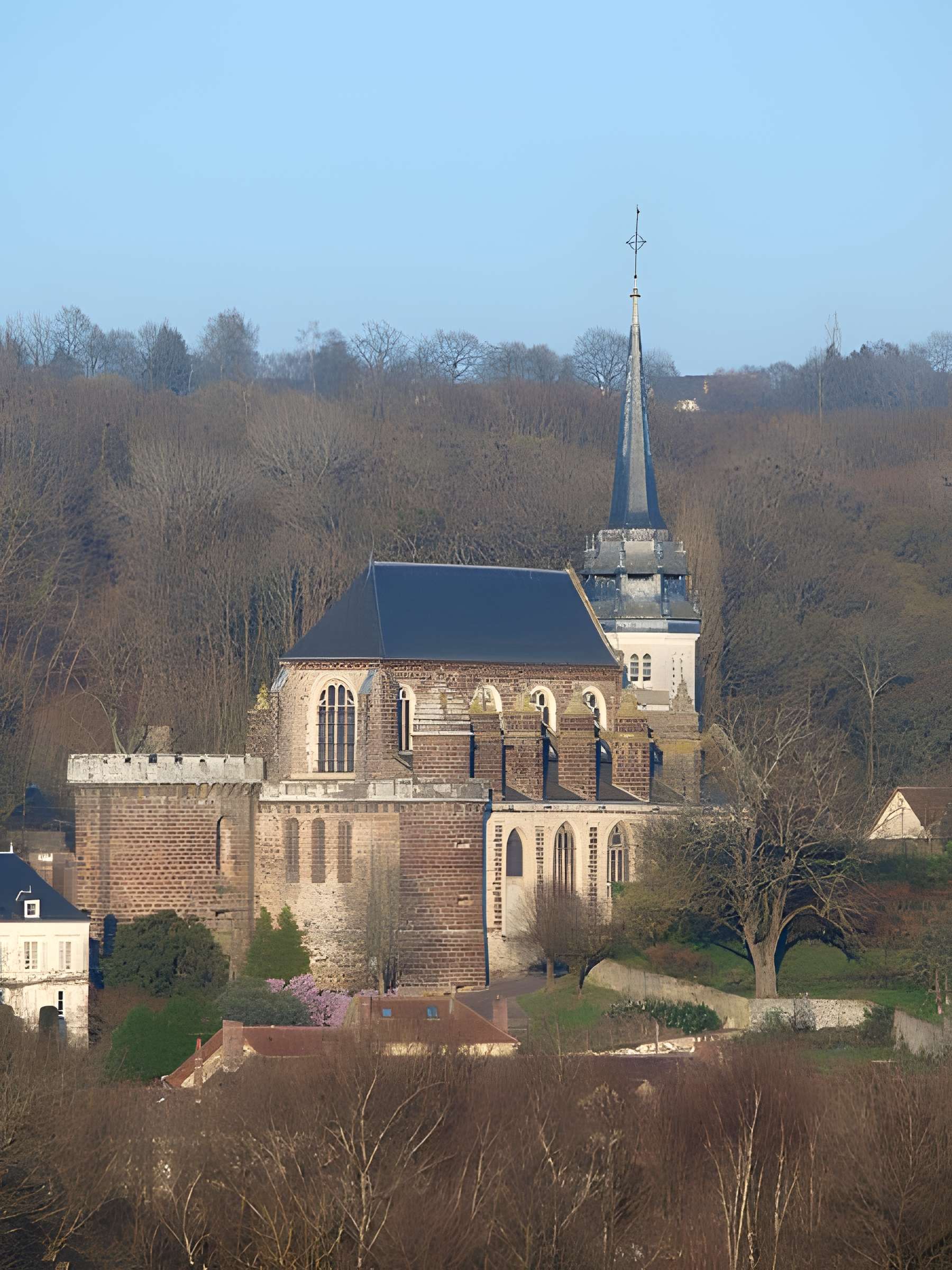 Église Saint-Pierre de Toucy