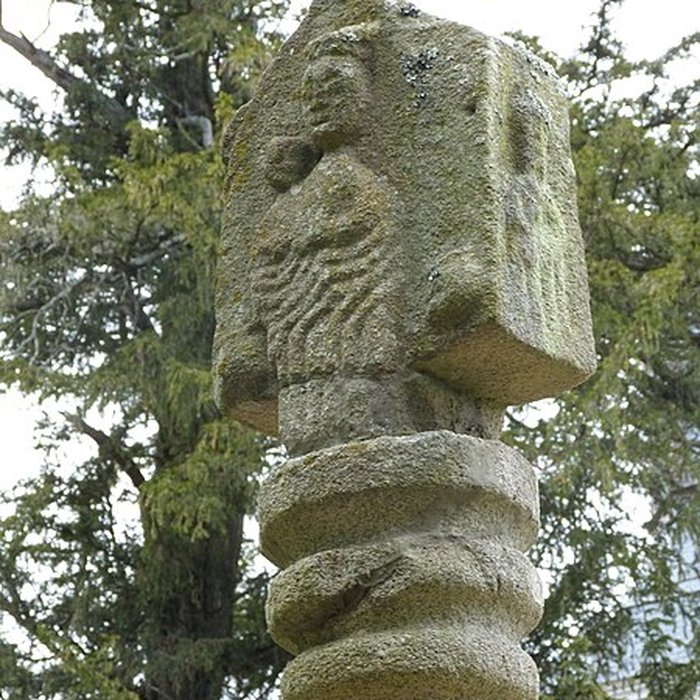 Photo de Église Saint-Pierre de Trédaniel