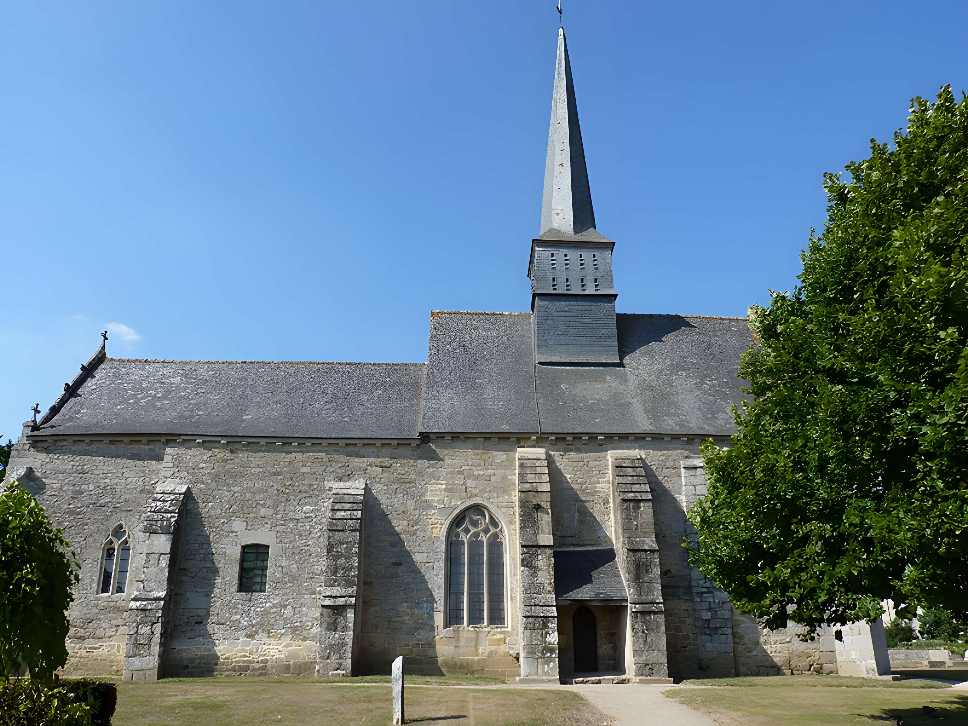Église Saint-Pierre de Trémeur