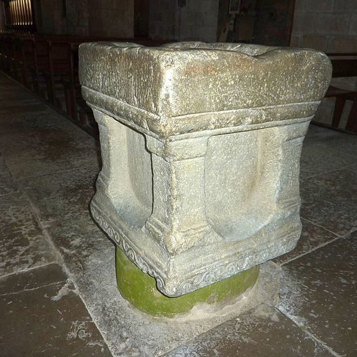 Photo de Église Saint-Pierre de Varen