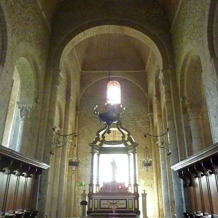 Photo de Église Saint-Pierre de Varen