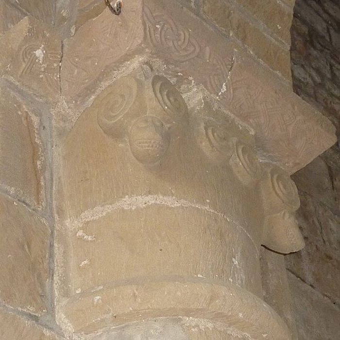 Photo de Église Saint-Pierre de Varen