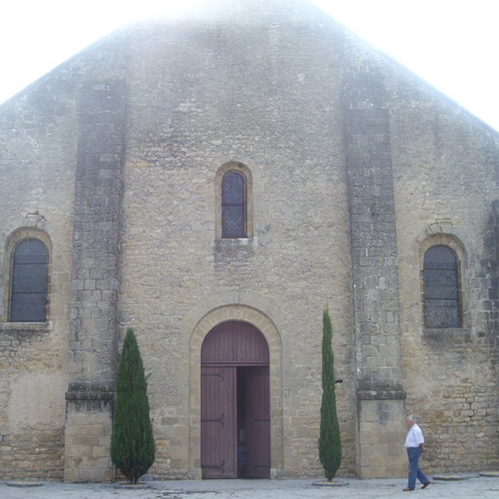 Photo de Église Saint-Pierre de Varen