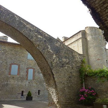 Église Saint-Pierre de Varen