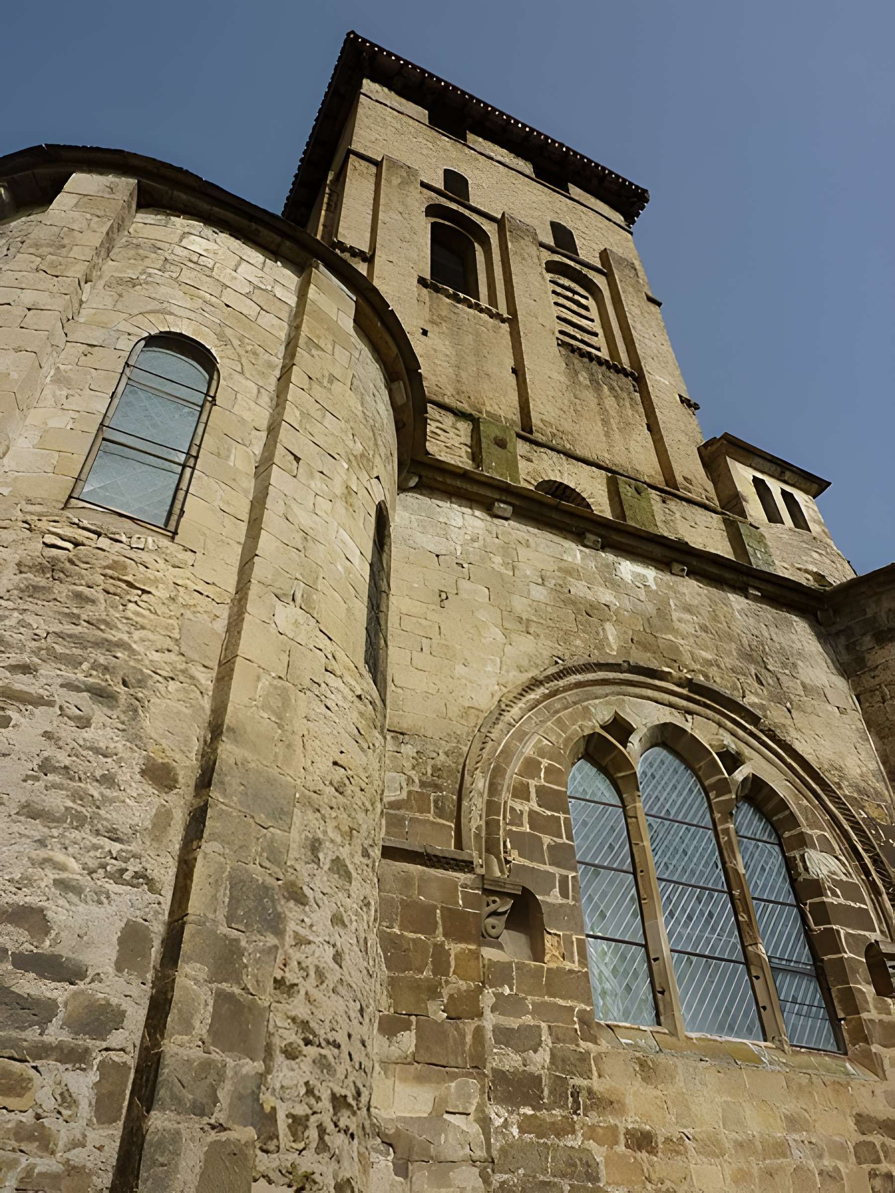Église Saint-Pierre de Varen