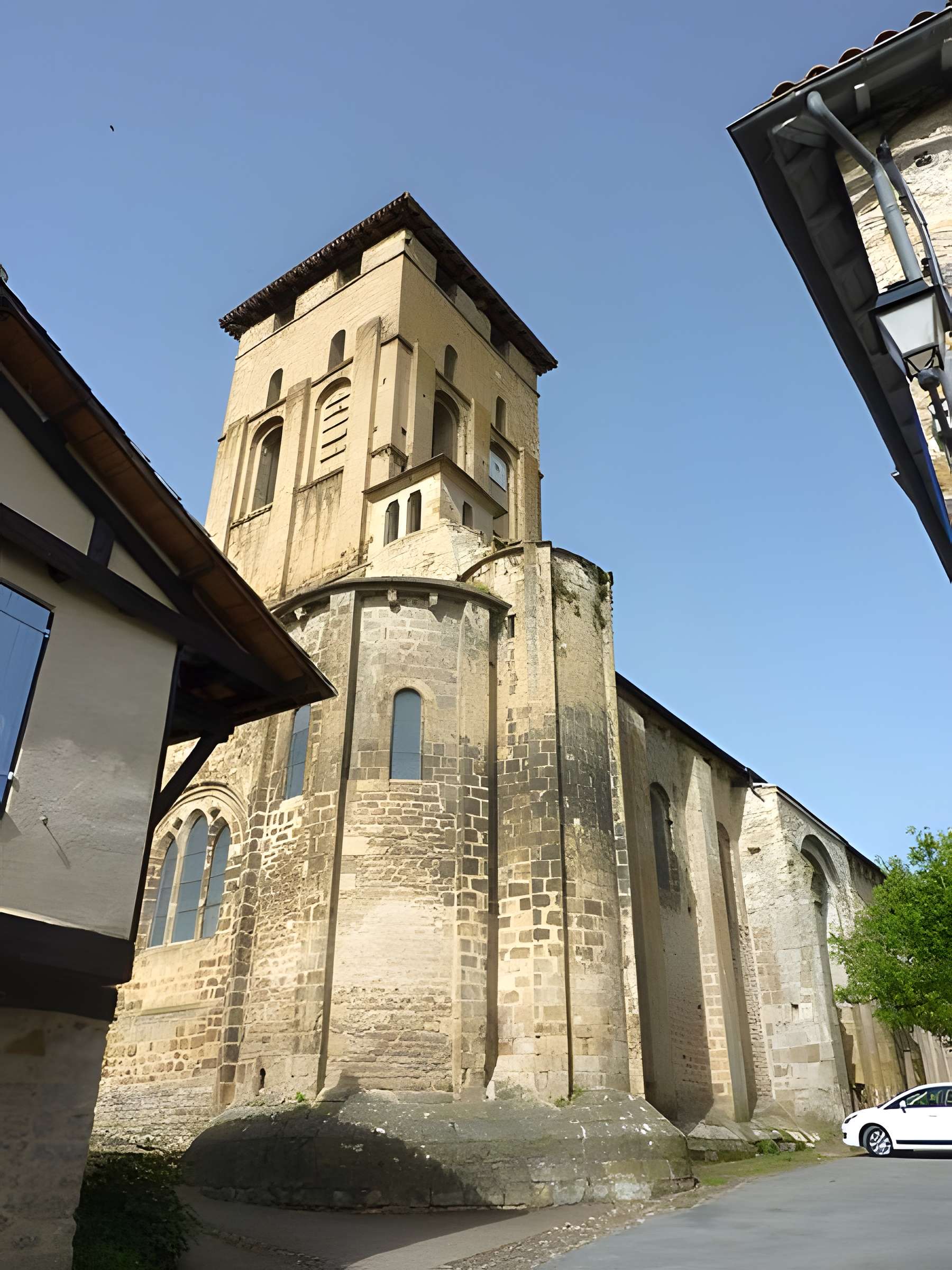 Église Saint-Pierre de Varen