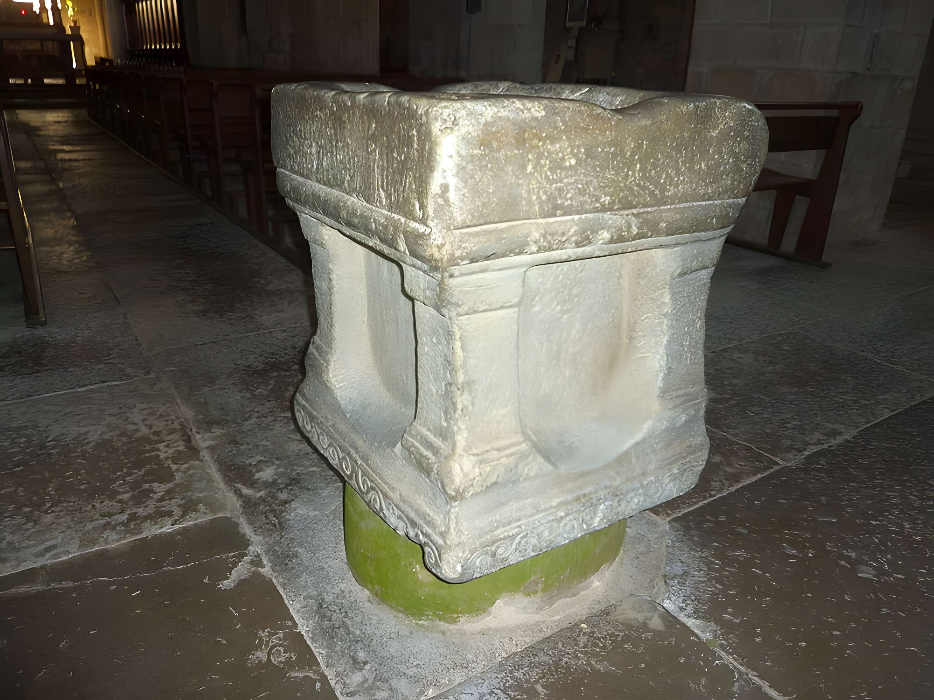 Église Saint-Pierre de Varen