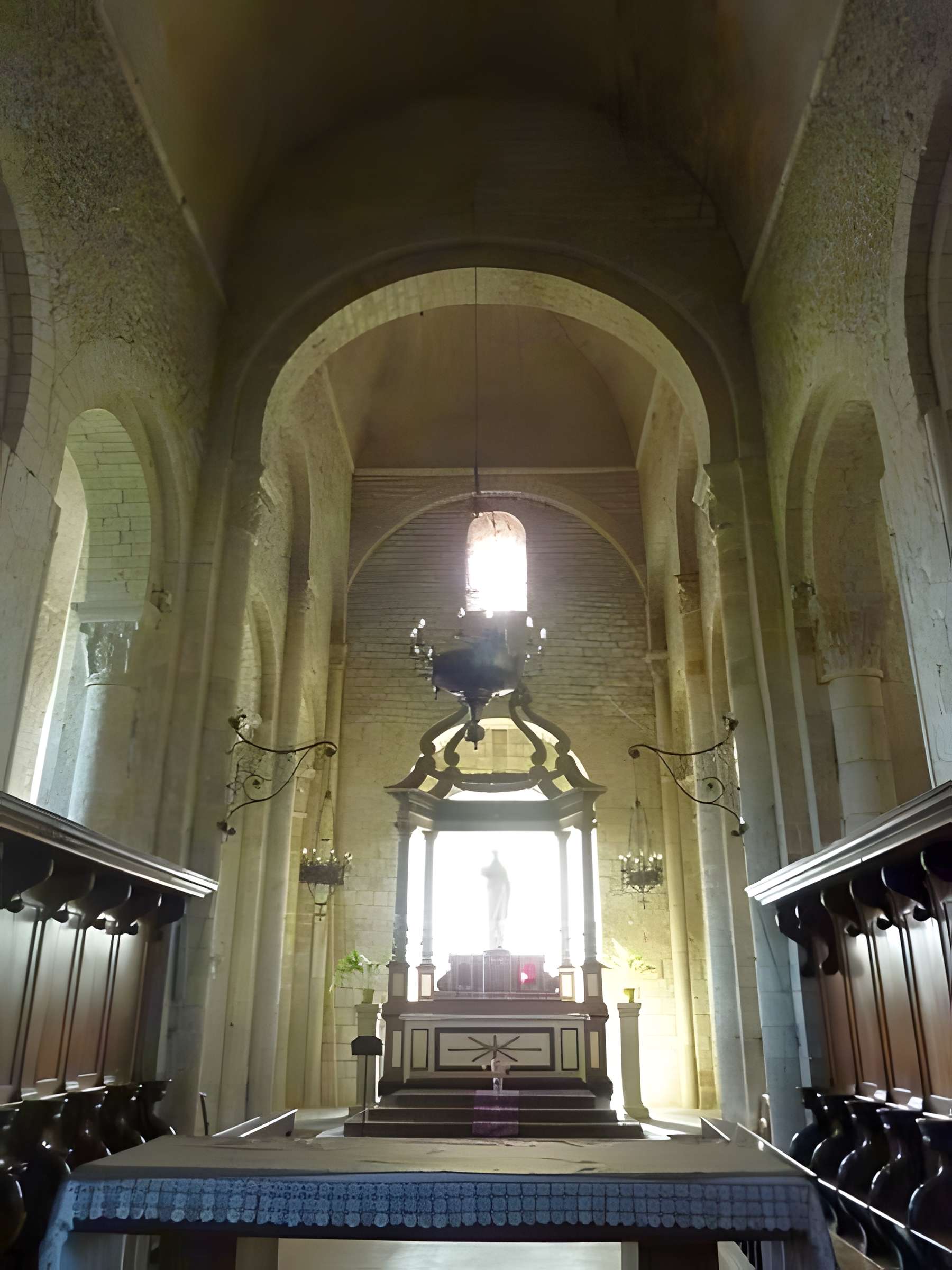 Église Saint-Pierre de Varen