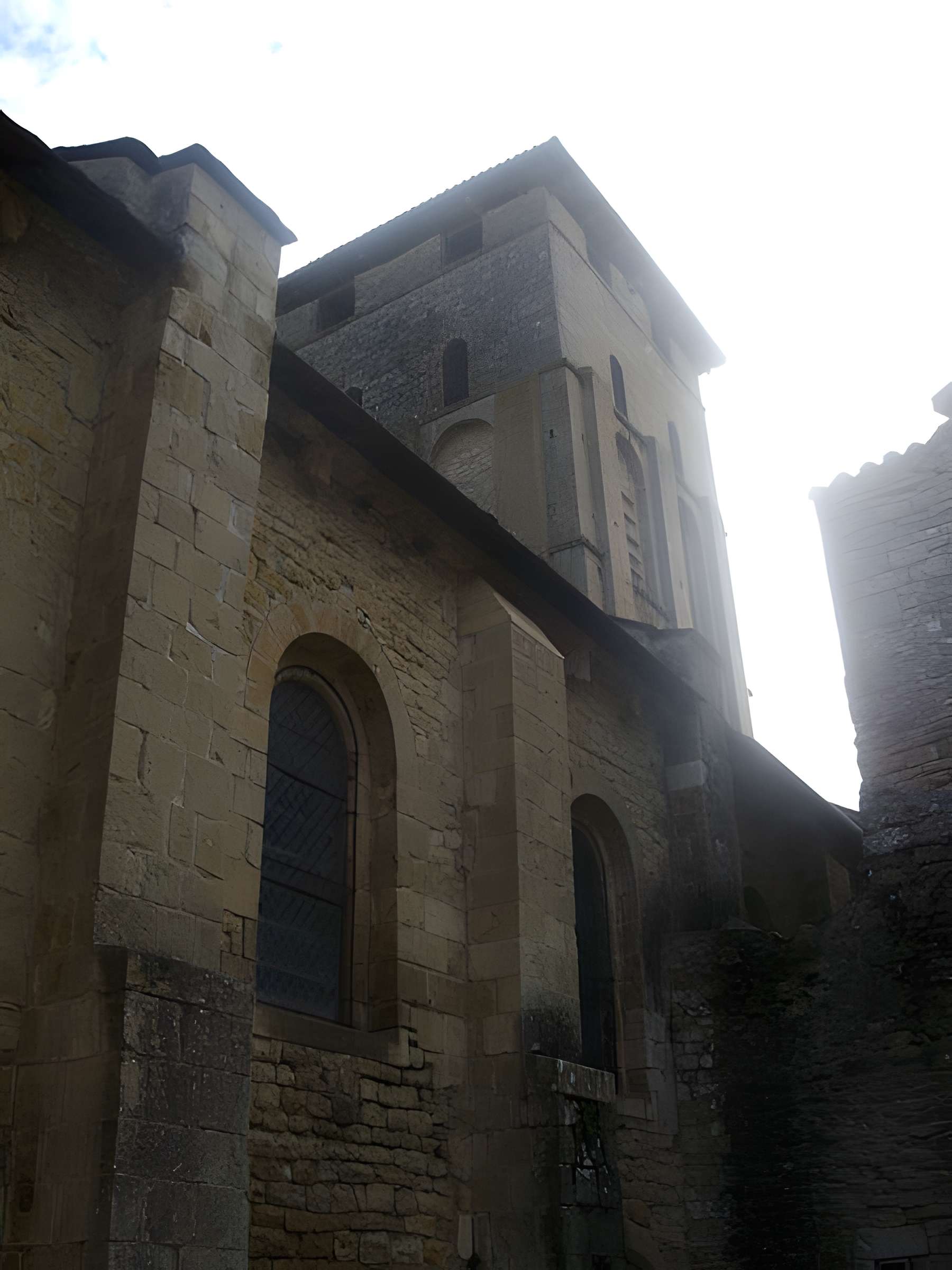 Église Saint-Pierre de Varen