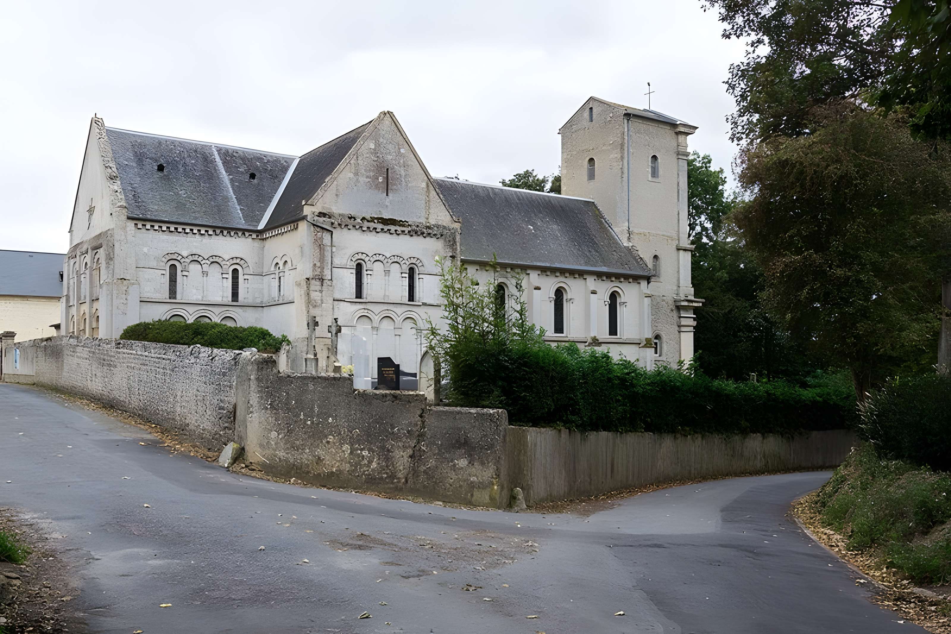 Église Saint-Pierre de Vaux-sur-Seulles 