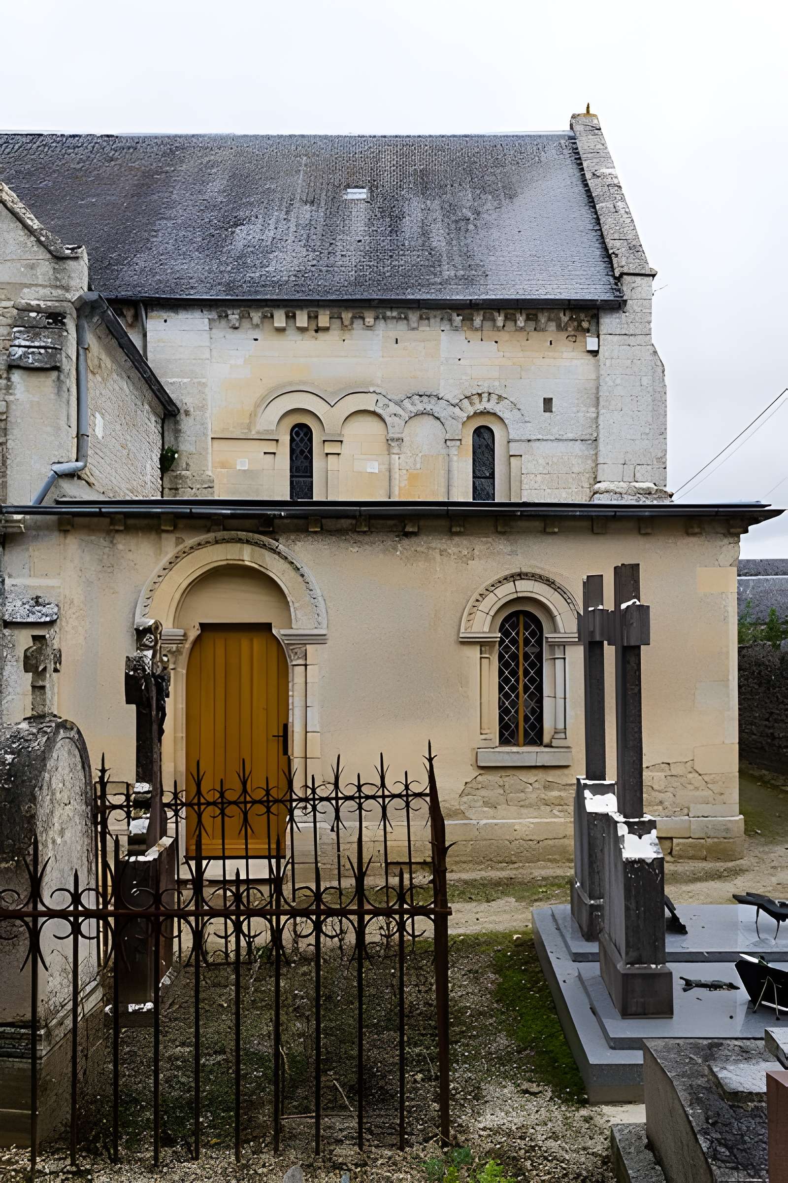 Église Saint-Pierre de Vaux-sur-Seulles