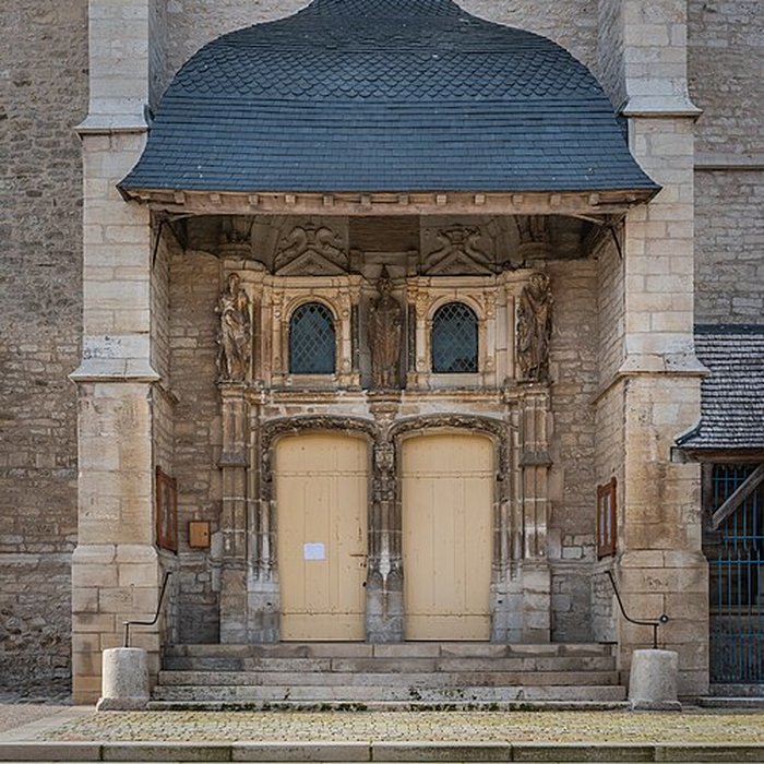 Photo de Église Saint-Pierre de Vendeuvre-sur-Barse