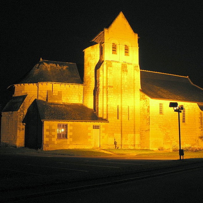 Photo de Église Saint-Pierre de Vézières