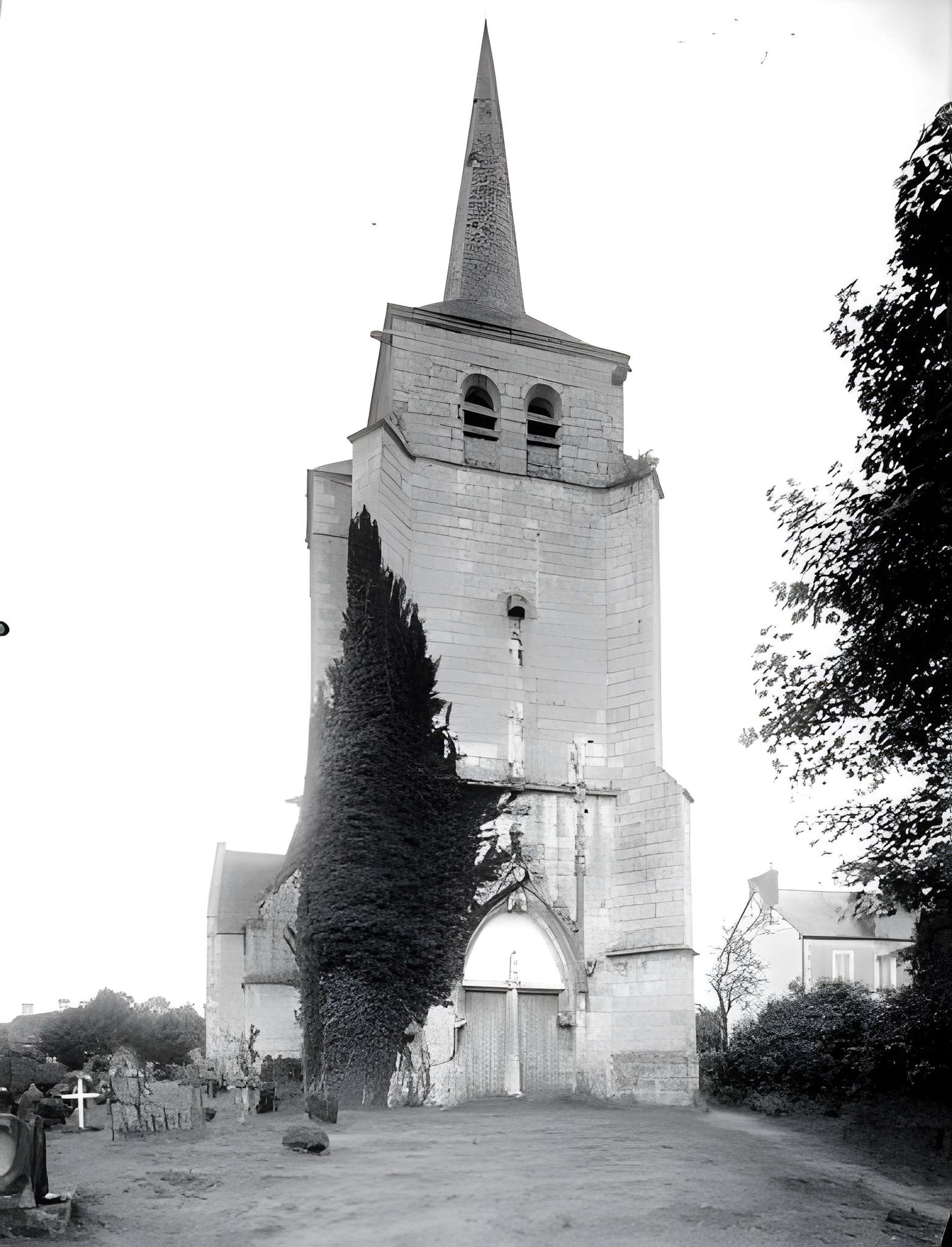 Église Saint-Pierre de Vielmanay