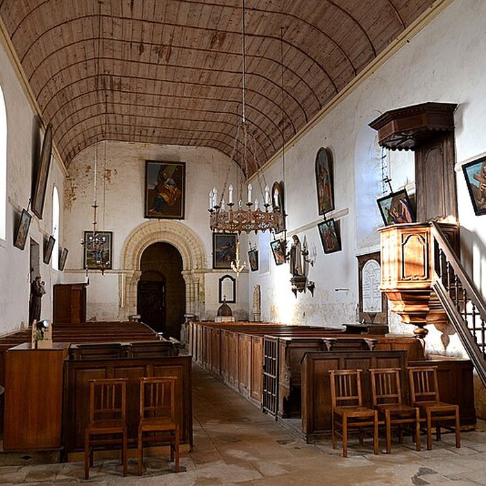Photo de Église Saint-Pierre de Vienne-en-Bessin