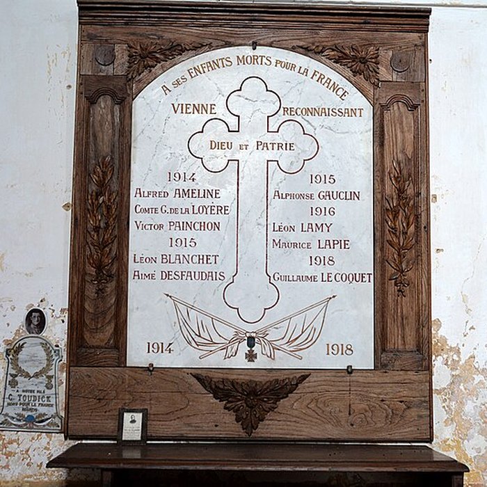 Photo de Église Saint-Pierre de Vienne-en-Bessin