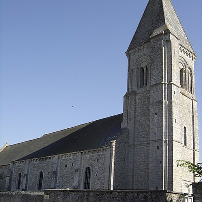 Photo de Église Saint-Pierre de Vienne-en-Bessin