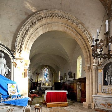 Église Saint-Pierre de Vienne-en-Bessin