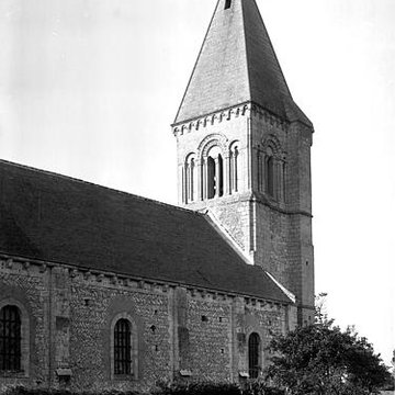 Église Saint-Pierre de Vienne-en-Bessin