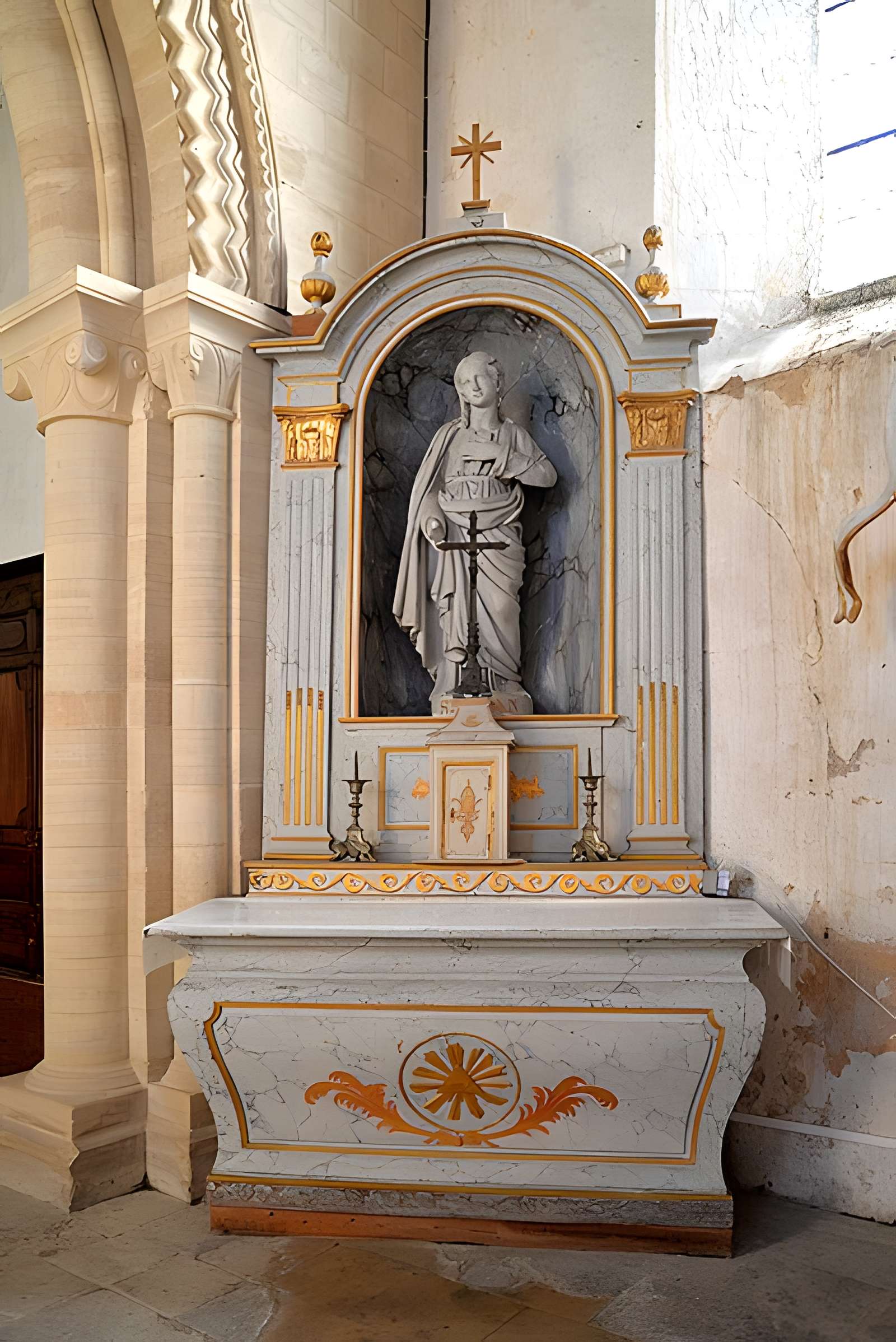 Église Saint-Pierre de Vienne-en-Bessin