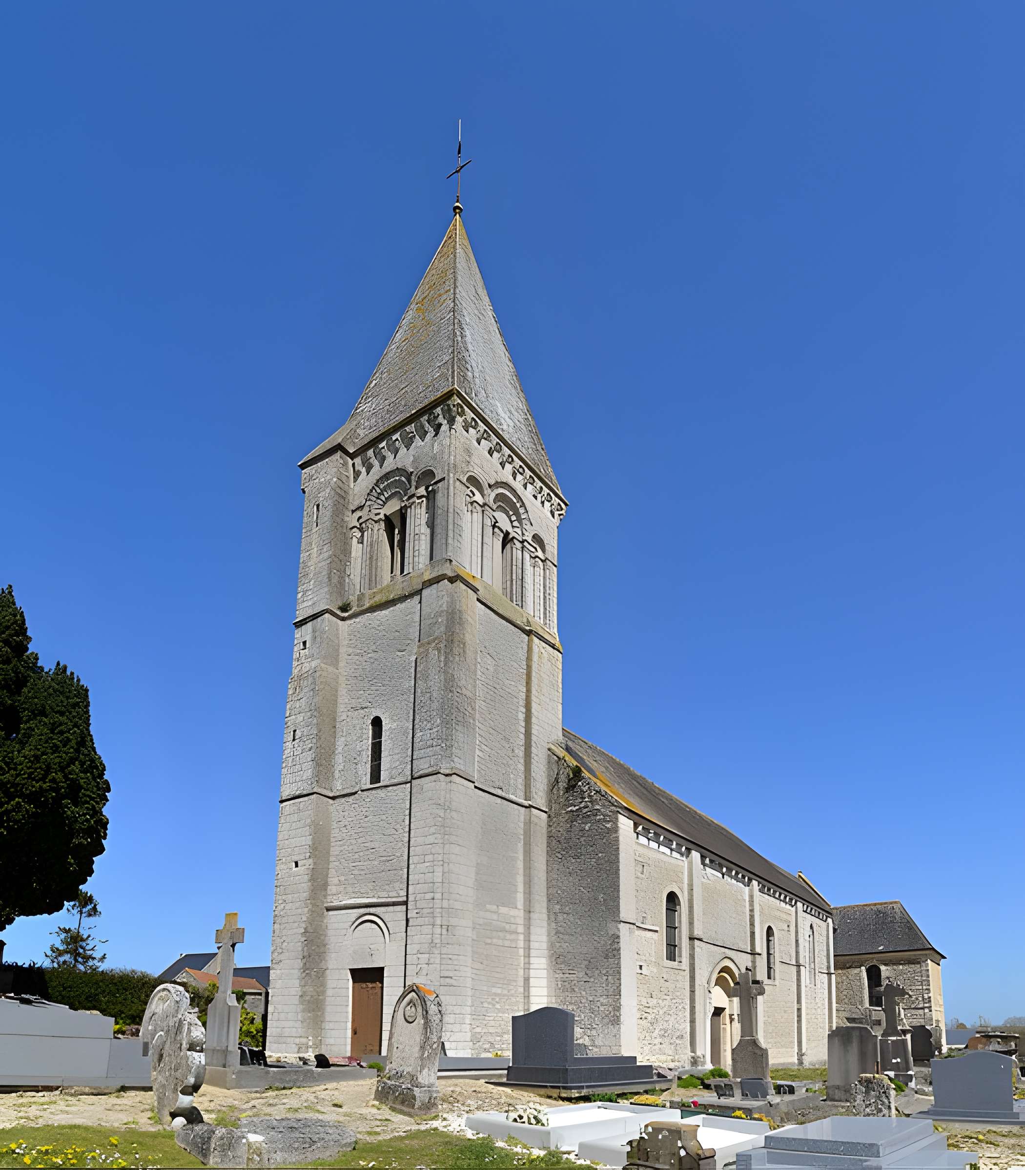 Église Saint-Pierre de Vienne-en-Bessin