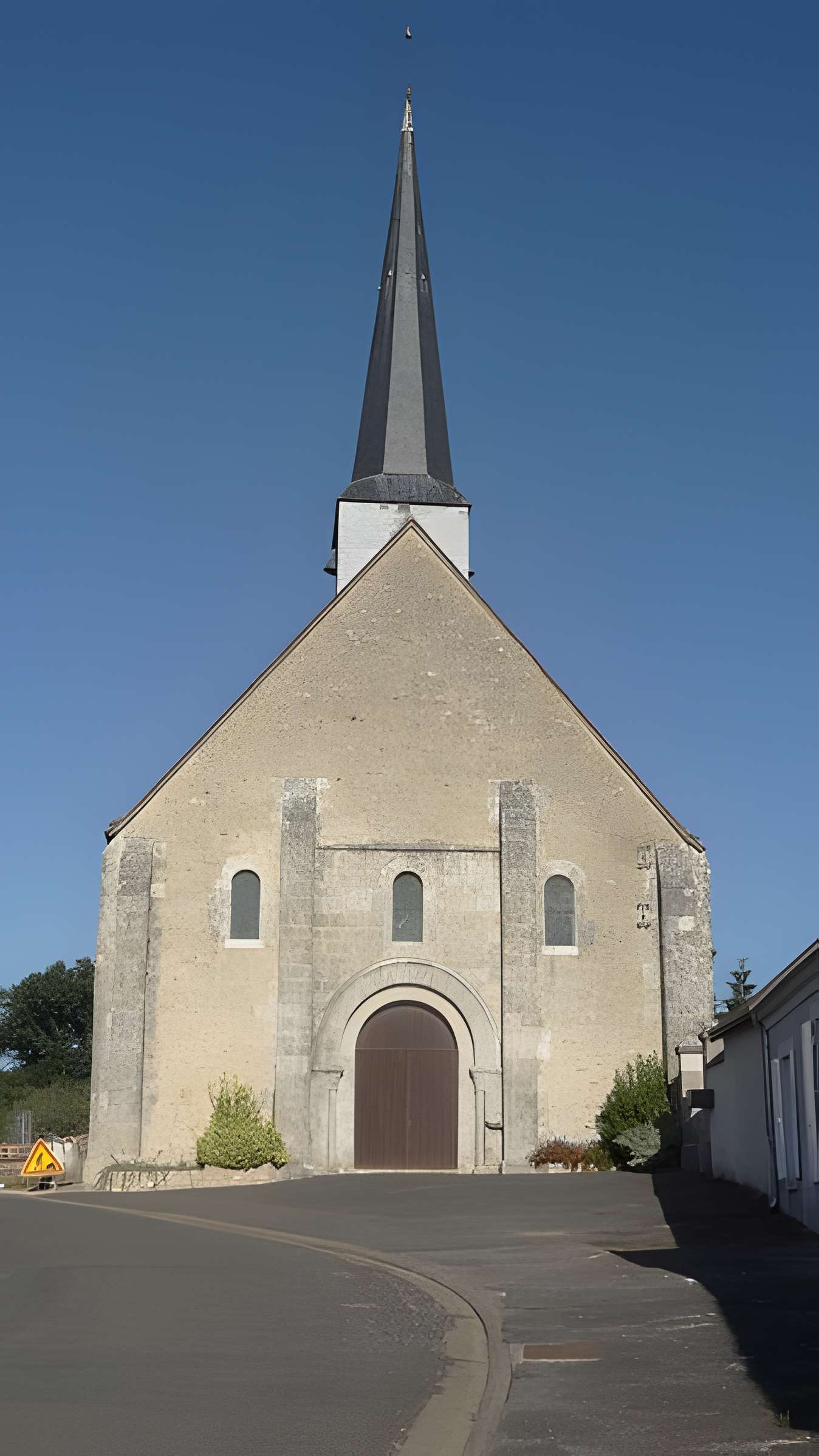 Église Saint-Pierre de Vievy-le-Rayé 