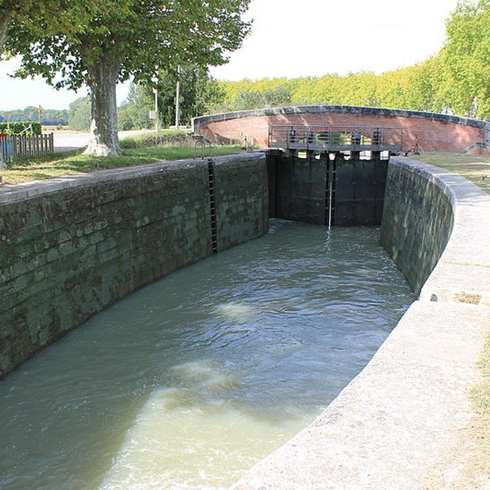 Photo de Canal du Midi : Écluse du Sanglier